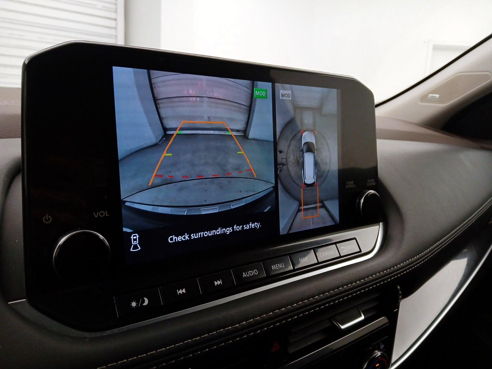 Thumbnail: 2023 Nissan Rogue - 15