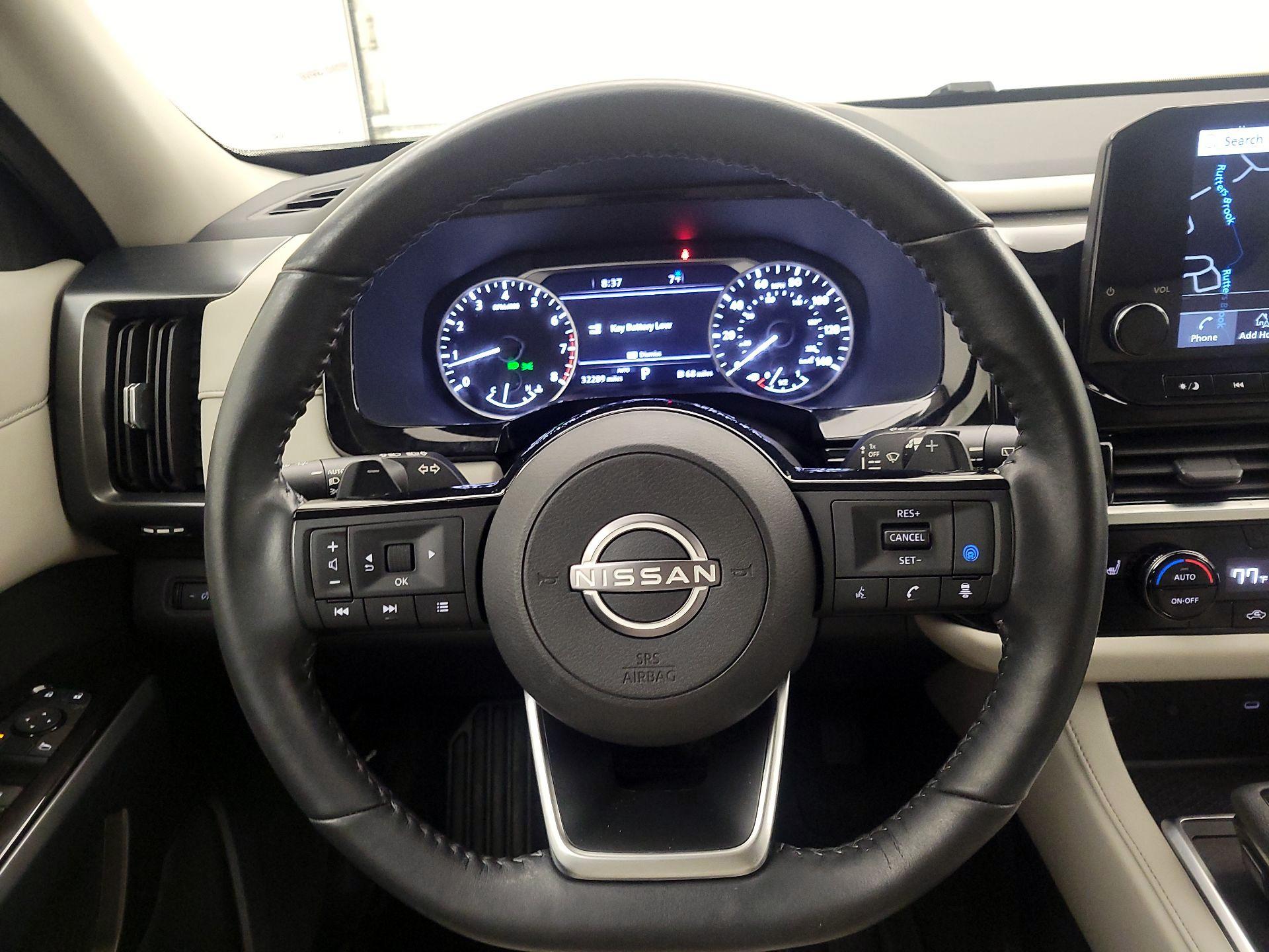 Thumbnail: 2023 Nissan Pathfinder - 10