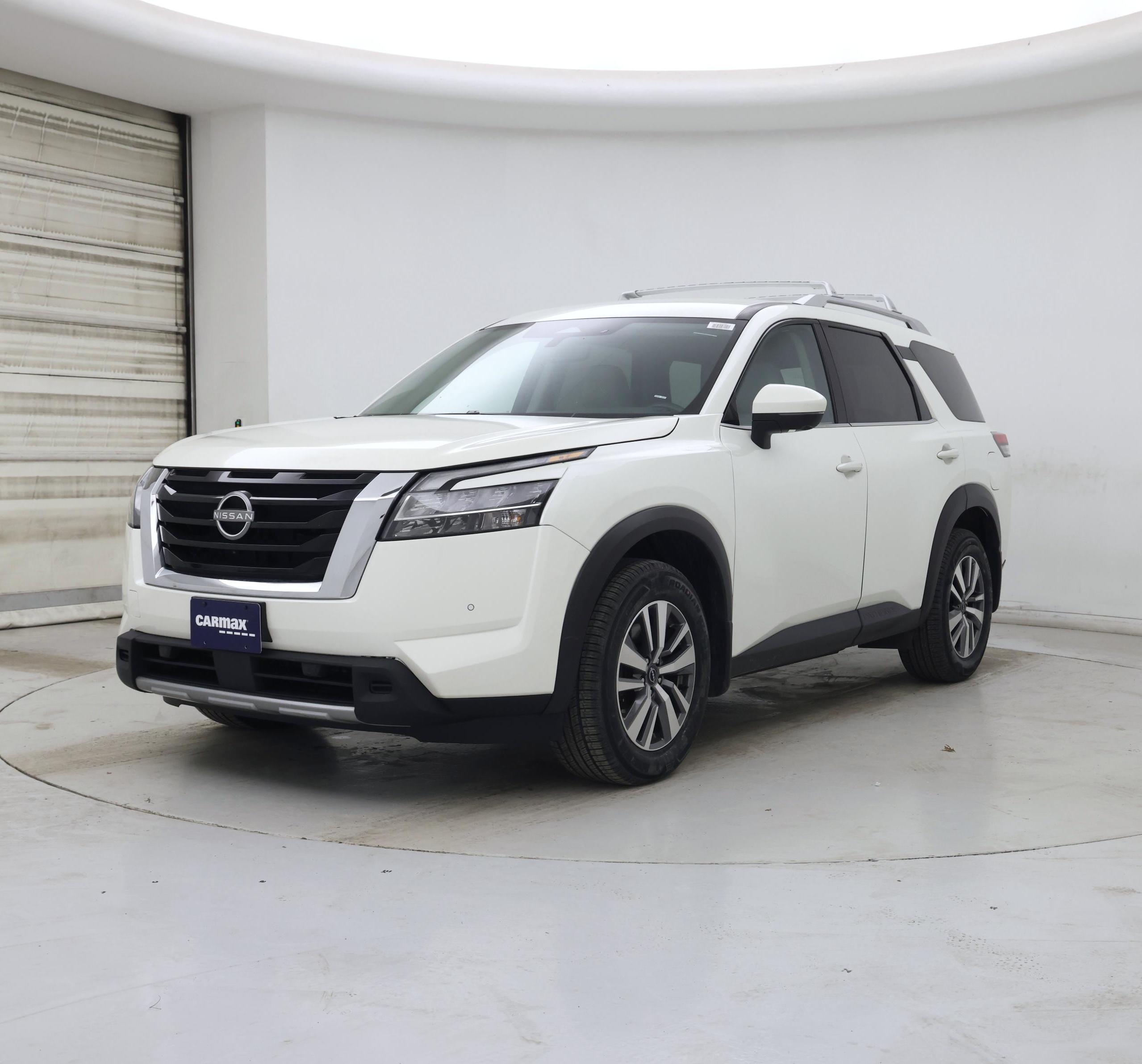 Thumbnail: 2023 Nissan Pathfinder - 4