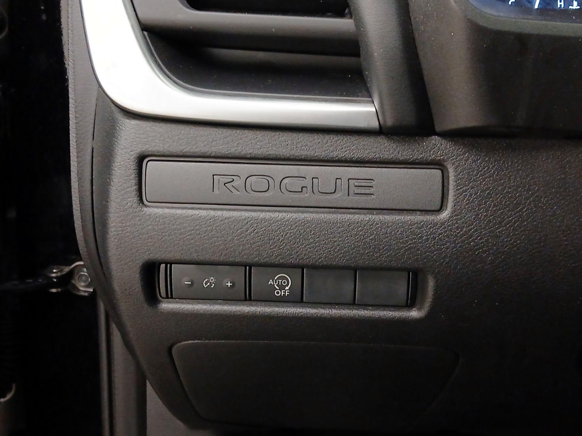 Thumbnail: 2023 Nissan Rogue - 13