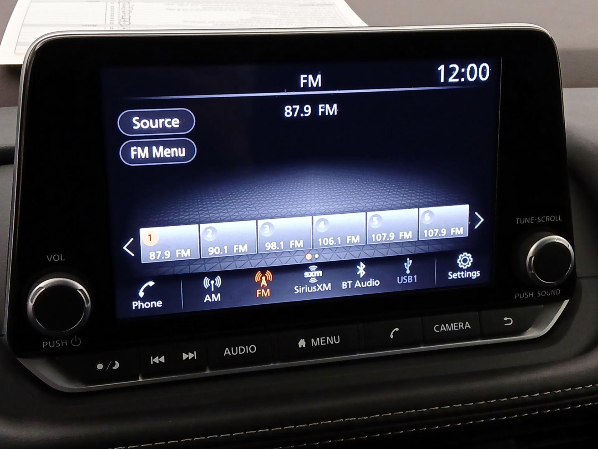 Thumbnail: 2023 Nissan Rogue - 15