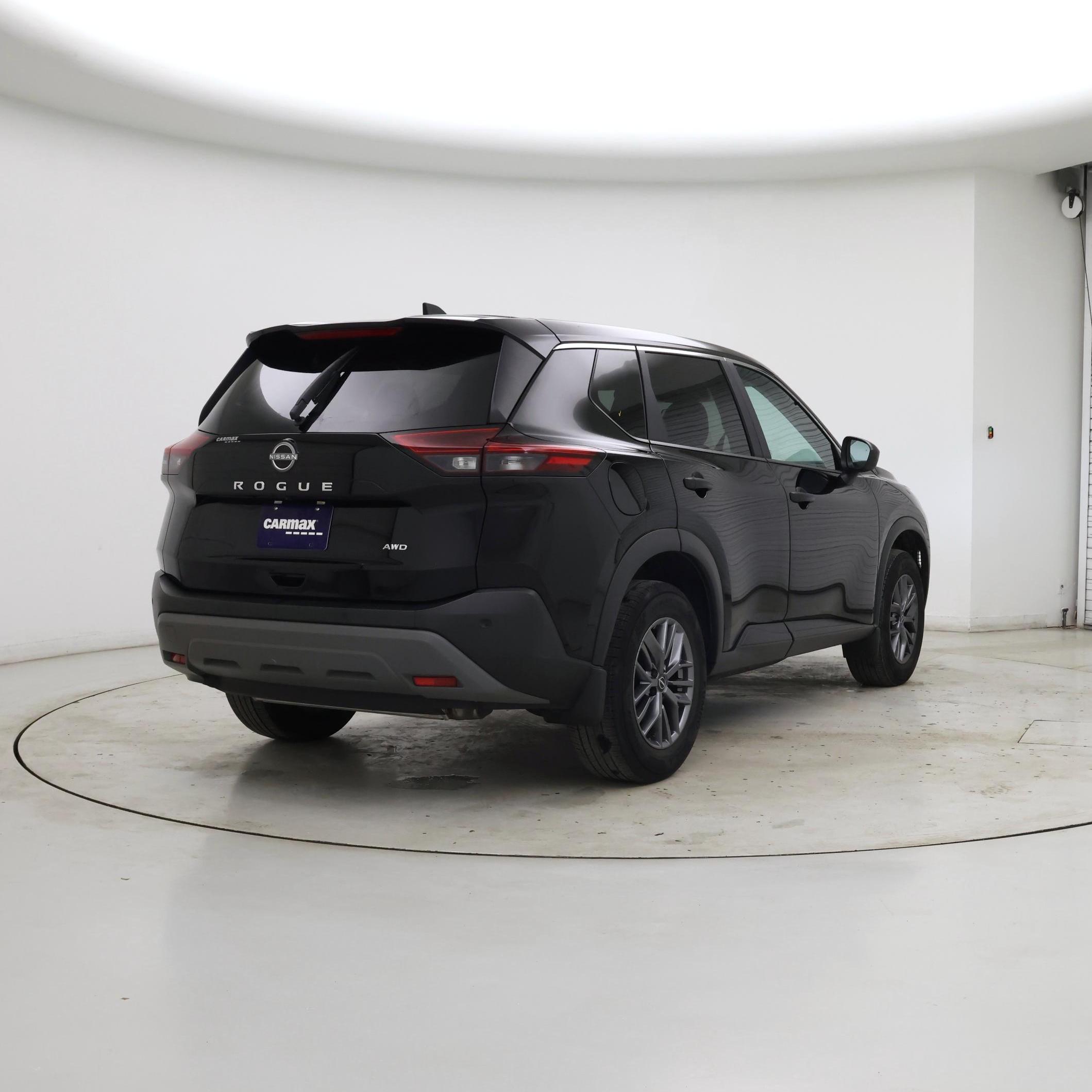 Thumbnail: 2023 Nissan Rogue - 8