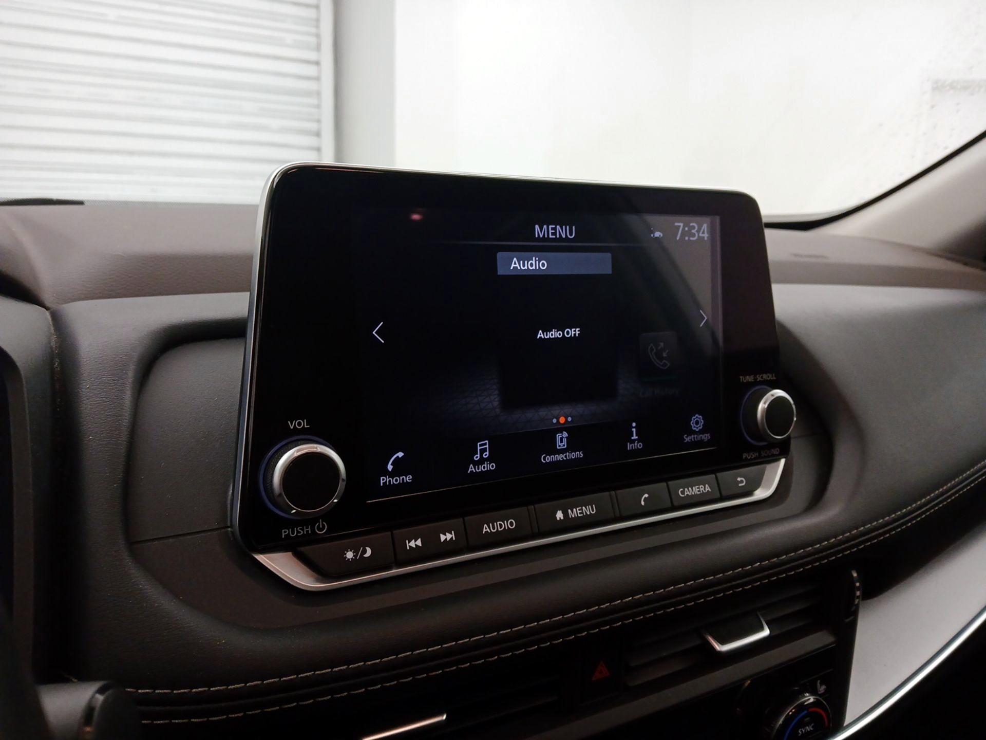 Thumbnail: 2023 Nissan Rogue - 15