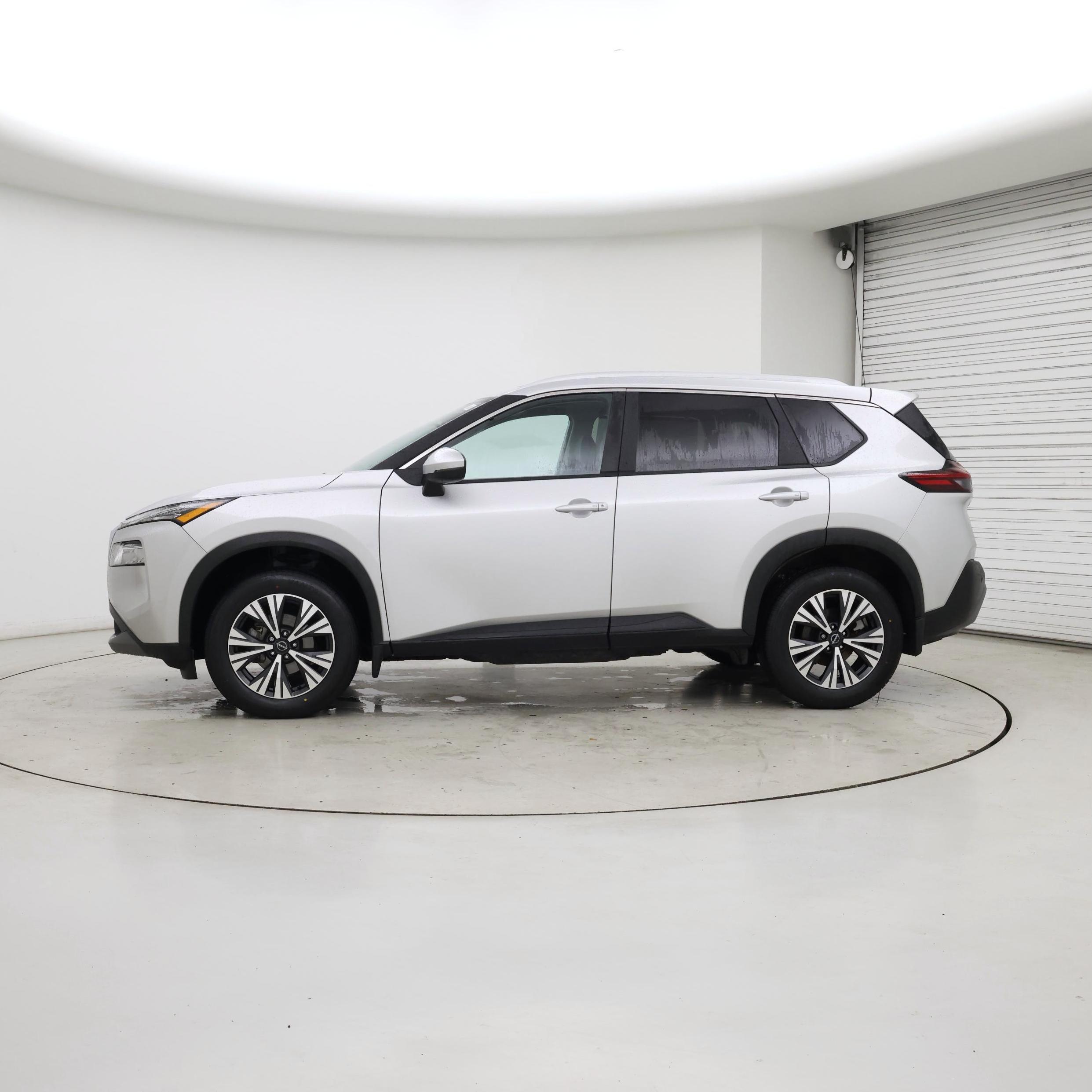 Thumbnail: 2023 Nissan Rogue - 3