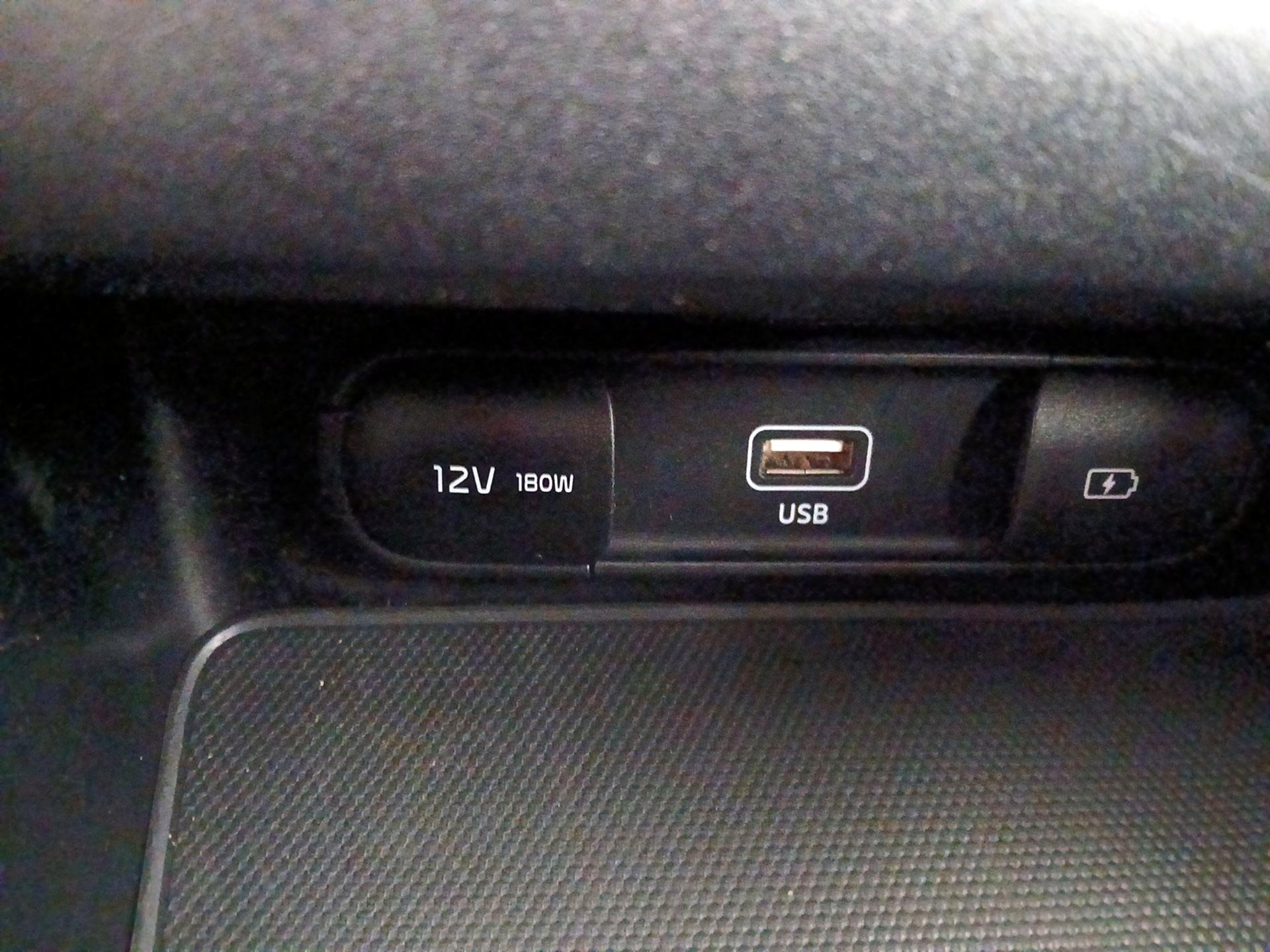 Thumbnail: 2024 Kia Forte - 18