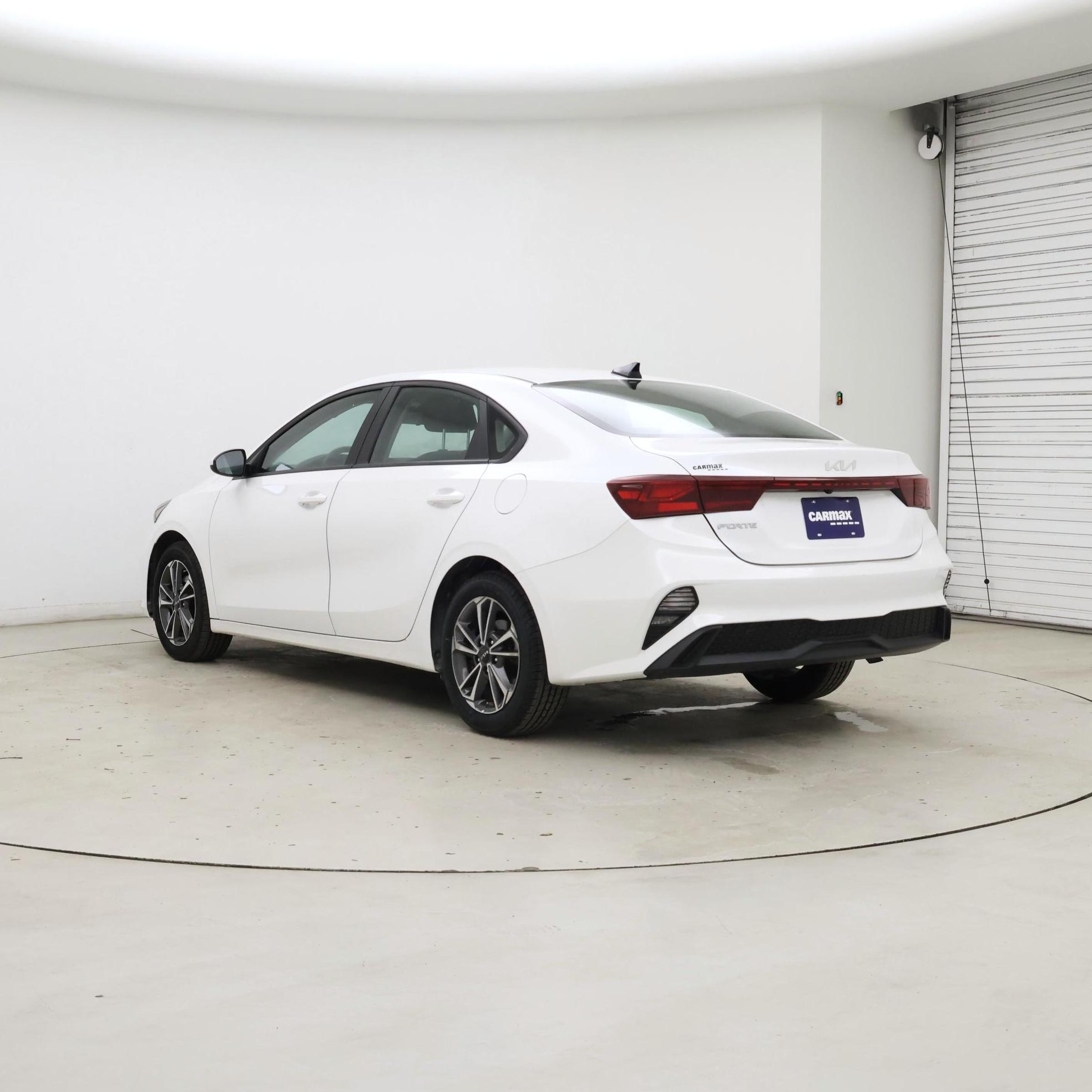 Thumbnail: 2024 Kia Forte - 2