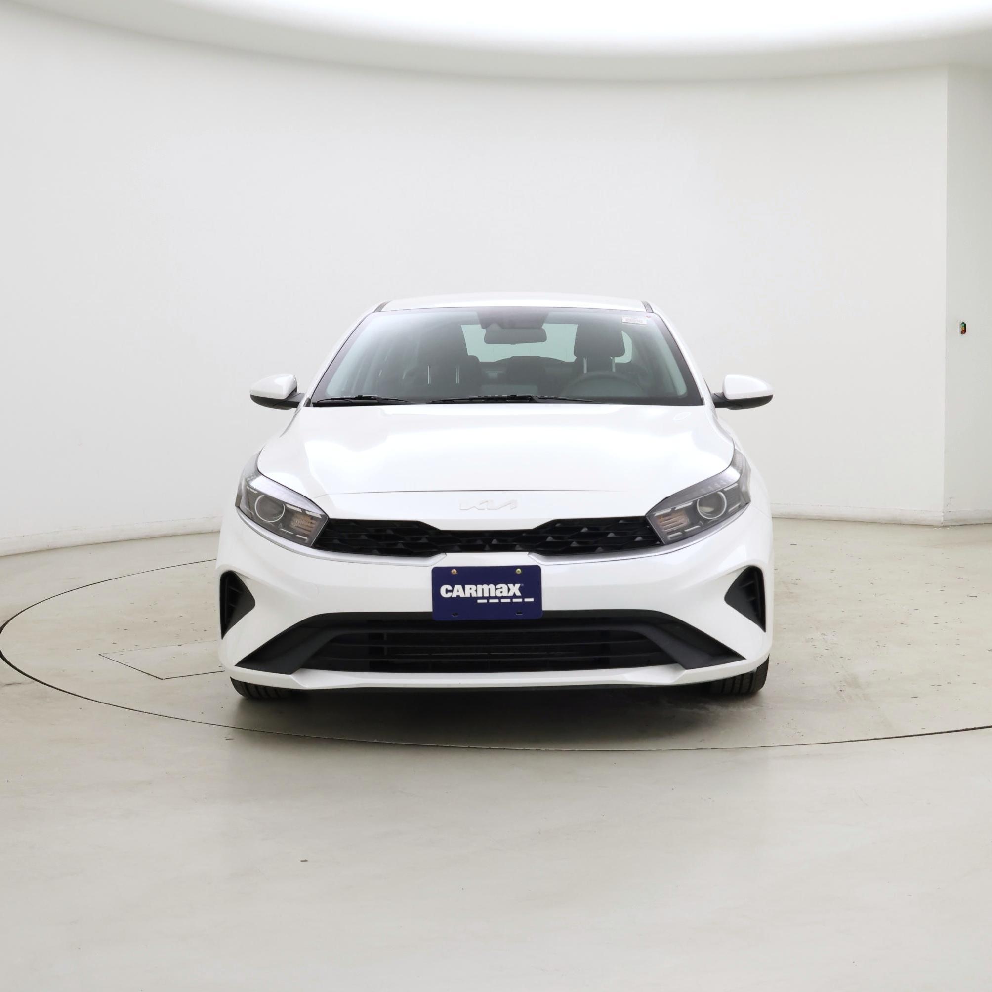 Thumbnail: 2024 Kia Forte - 5