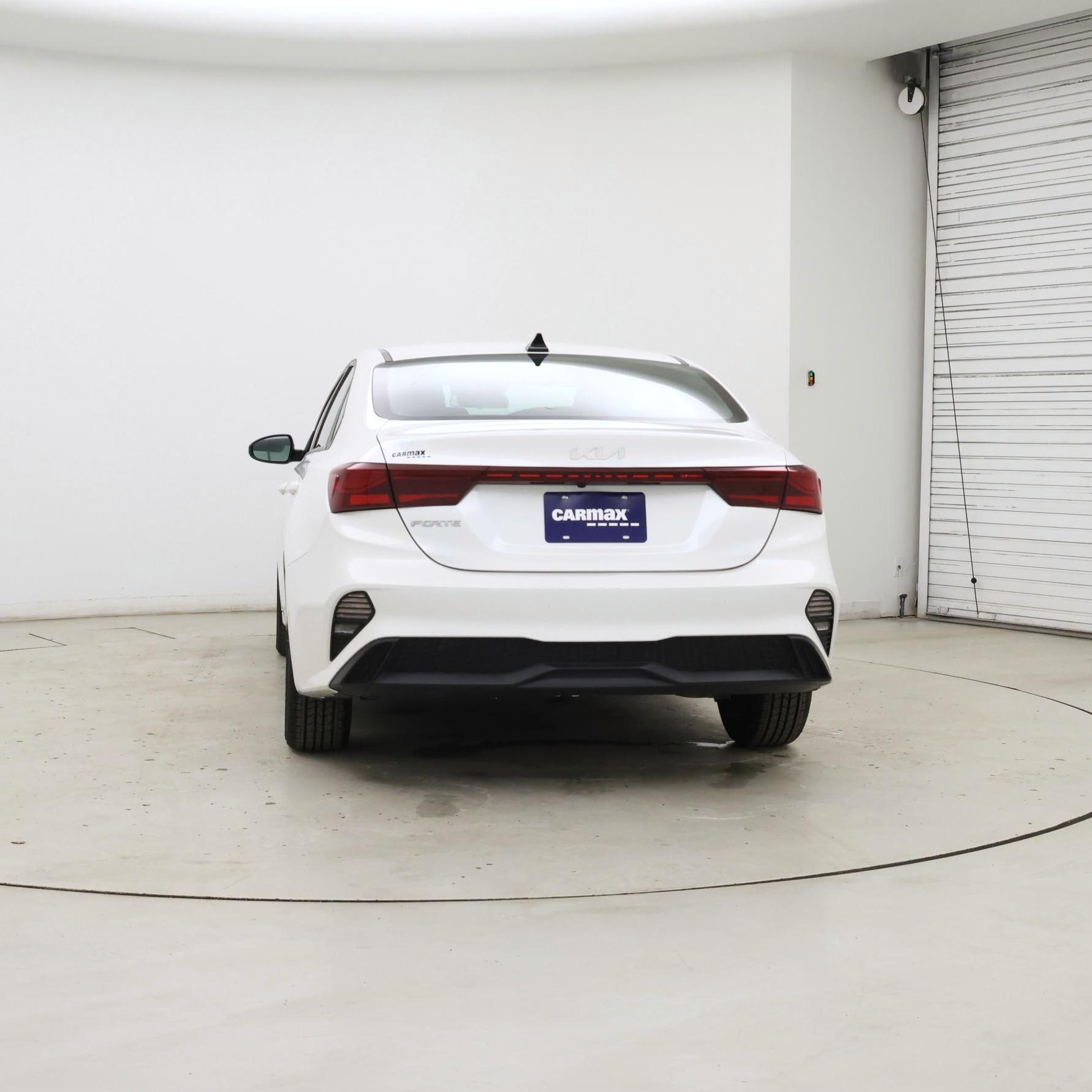 Thumbnail: 2024 Kia Forte - 6