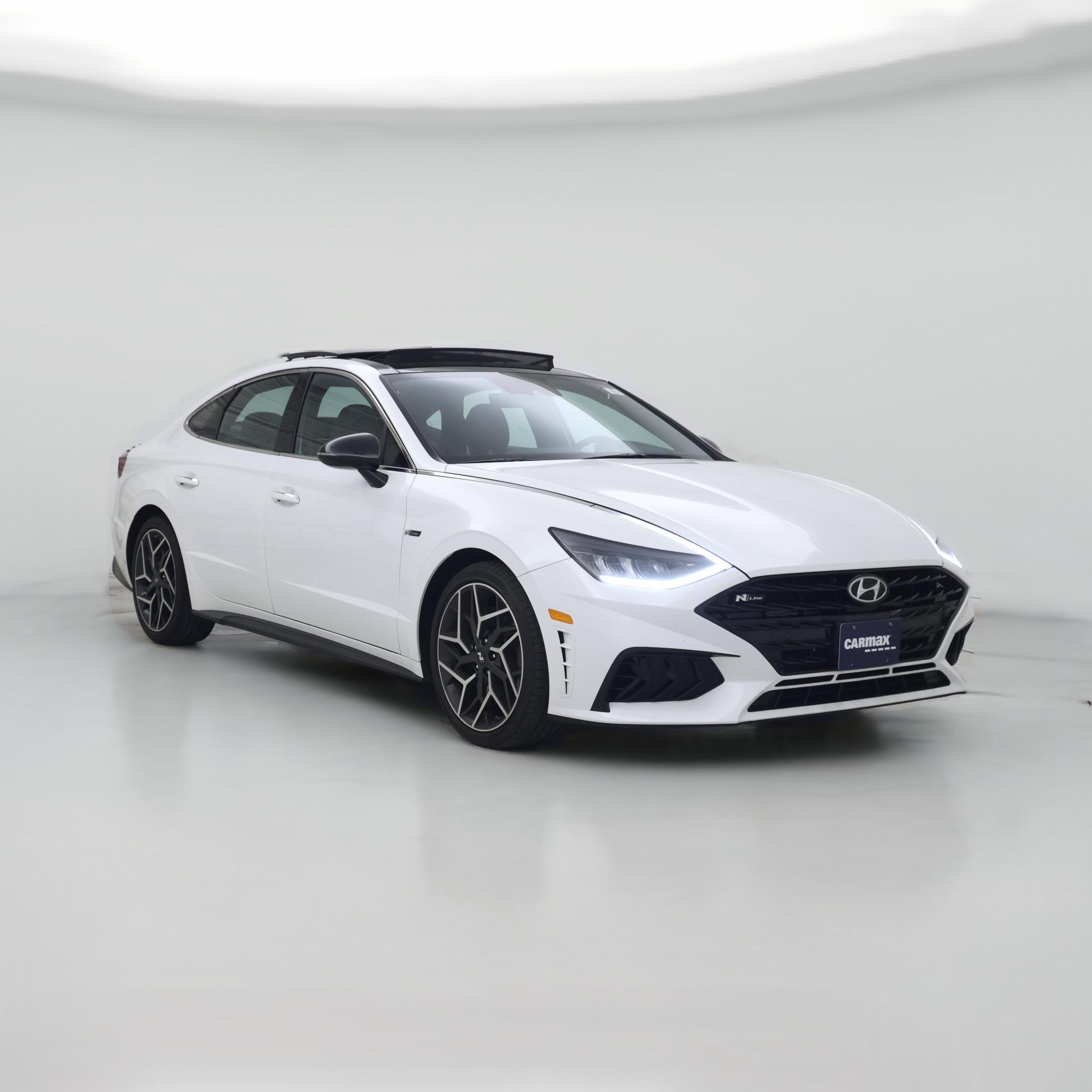 Thumbnail: 2022 Hyundai Sonata - 1