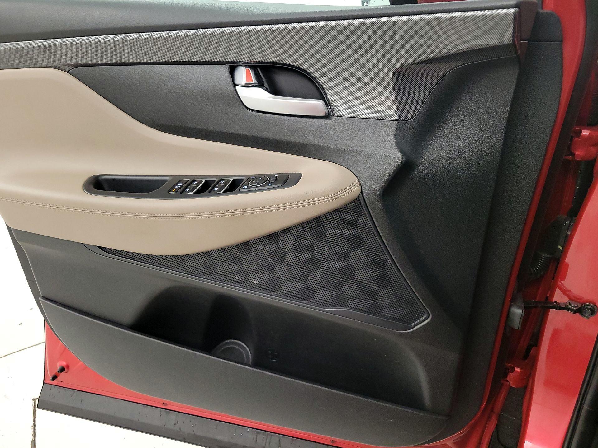 Thumbnail: 2023 Hyundai Santa Fe - 12