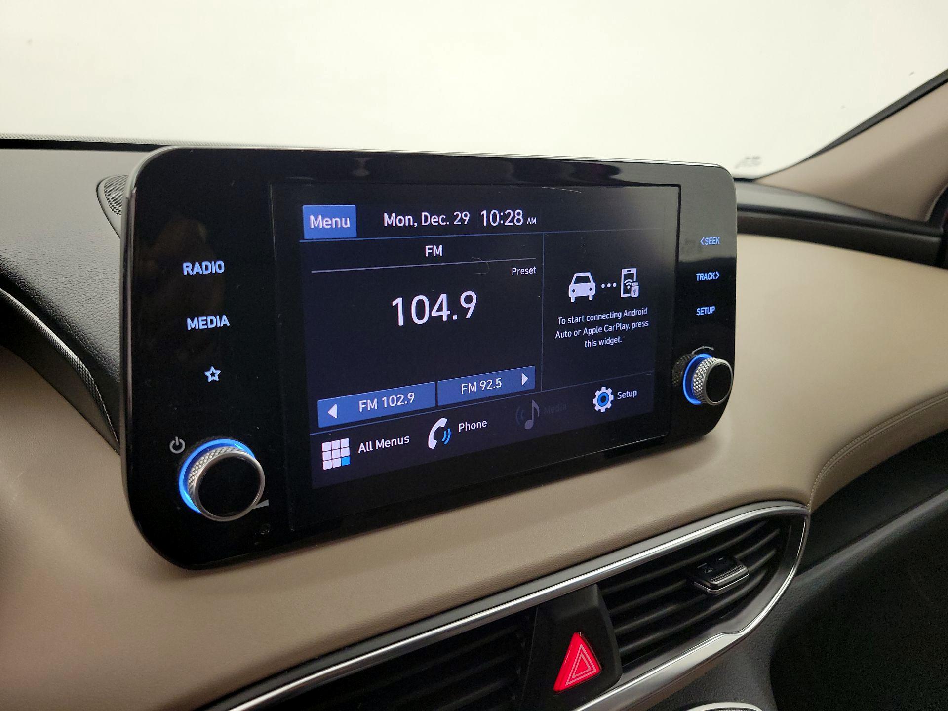 Thumbnail: 2023 Hyundai Santa Fe - 14