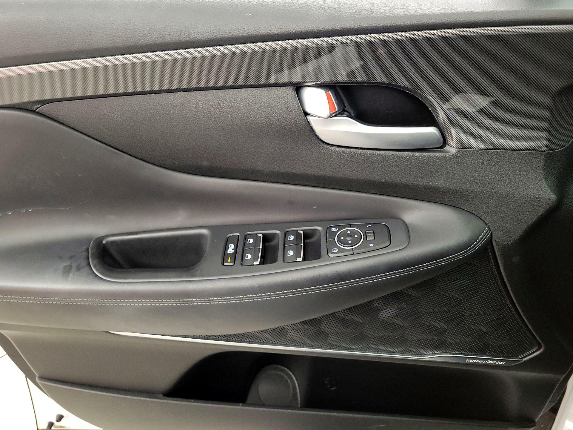 Thumbnail: 2023 Hyundai Santa Fe - 12