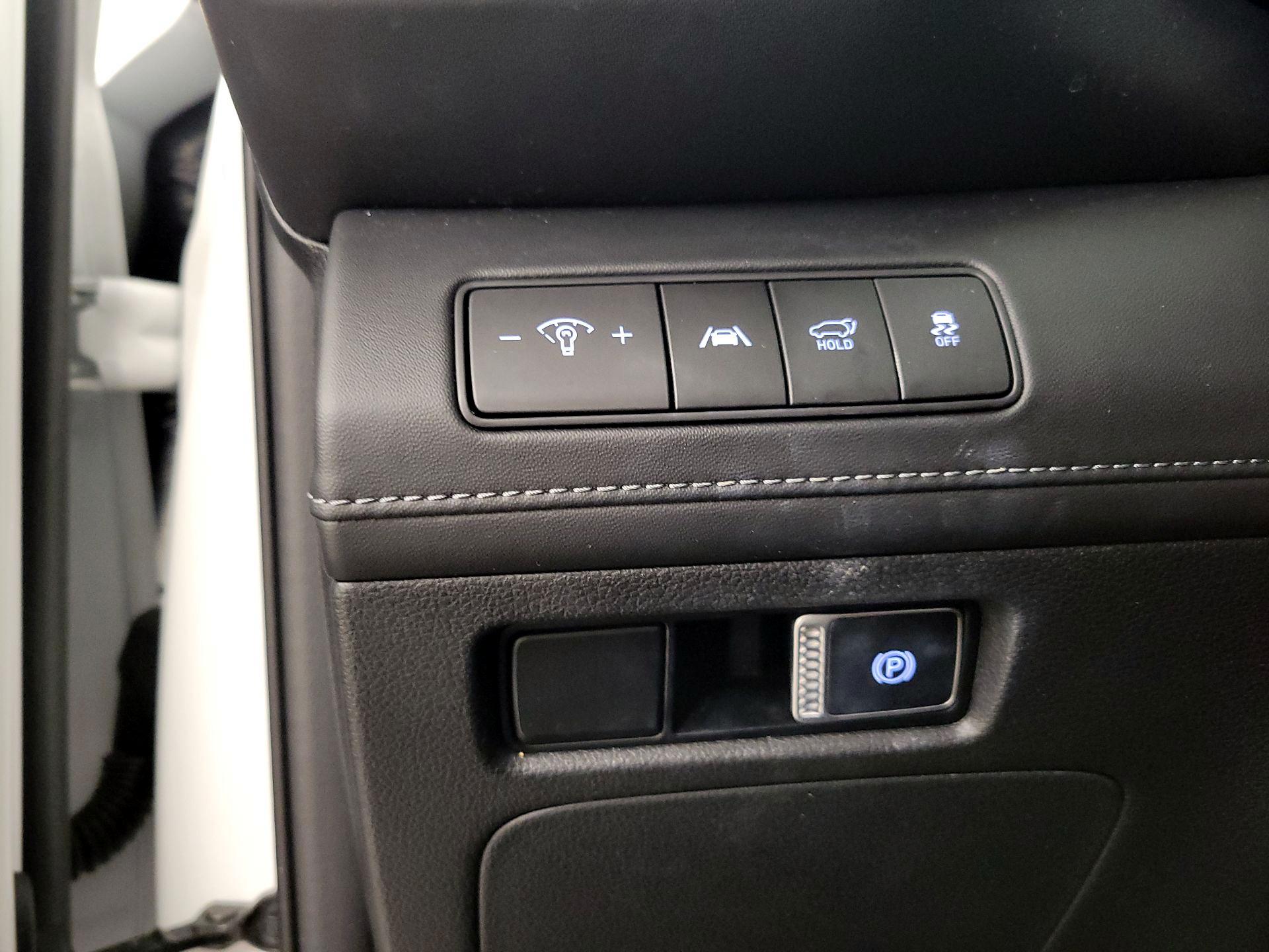 Thumbnail: 2023 Hyundai Santa Fe - 13