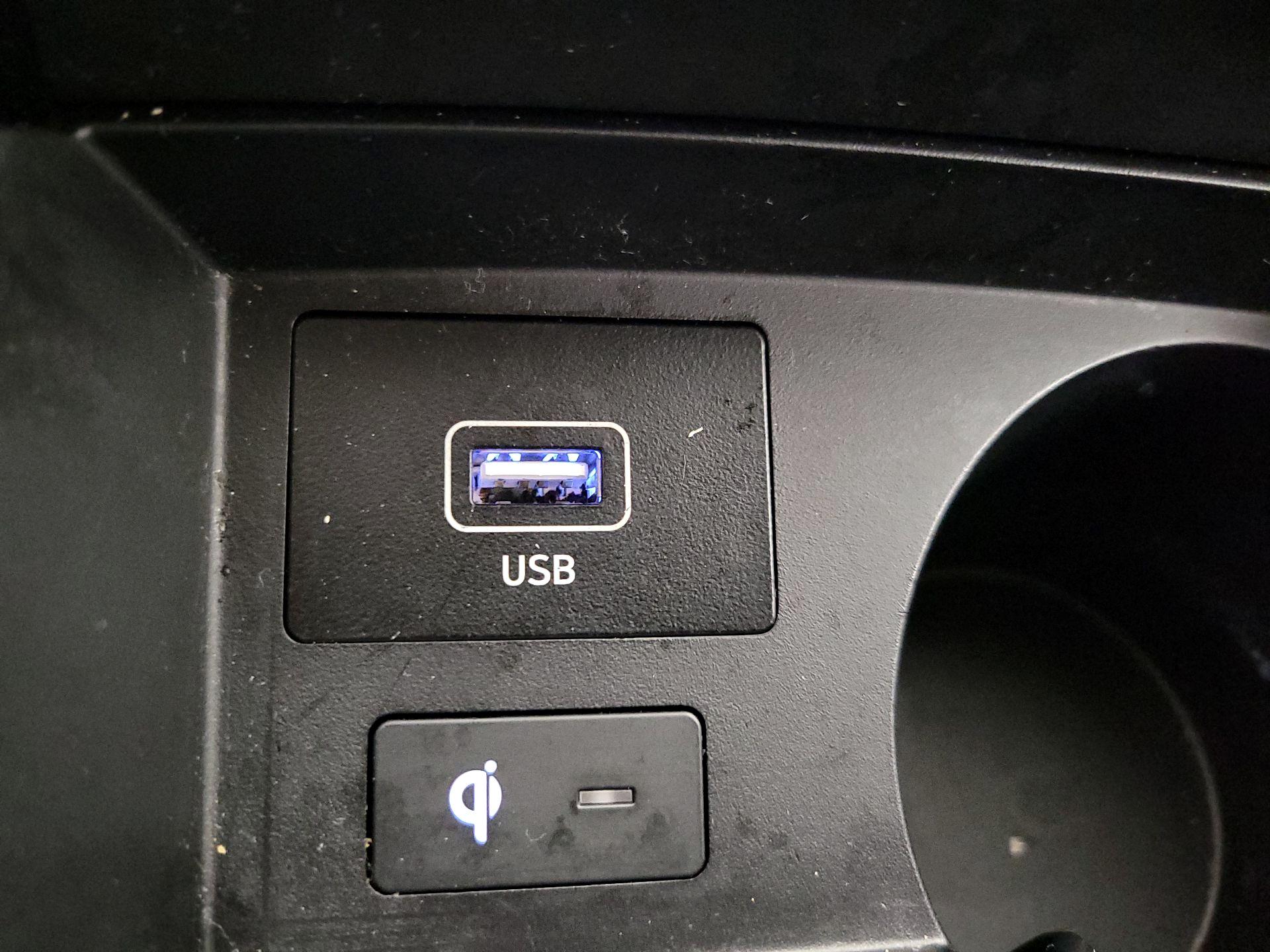 Thumbnail: 2023 Hyundai Santa Fe - 19