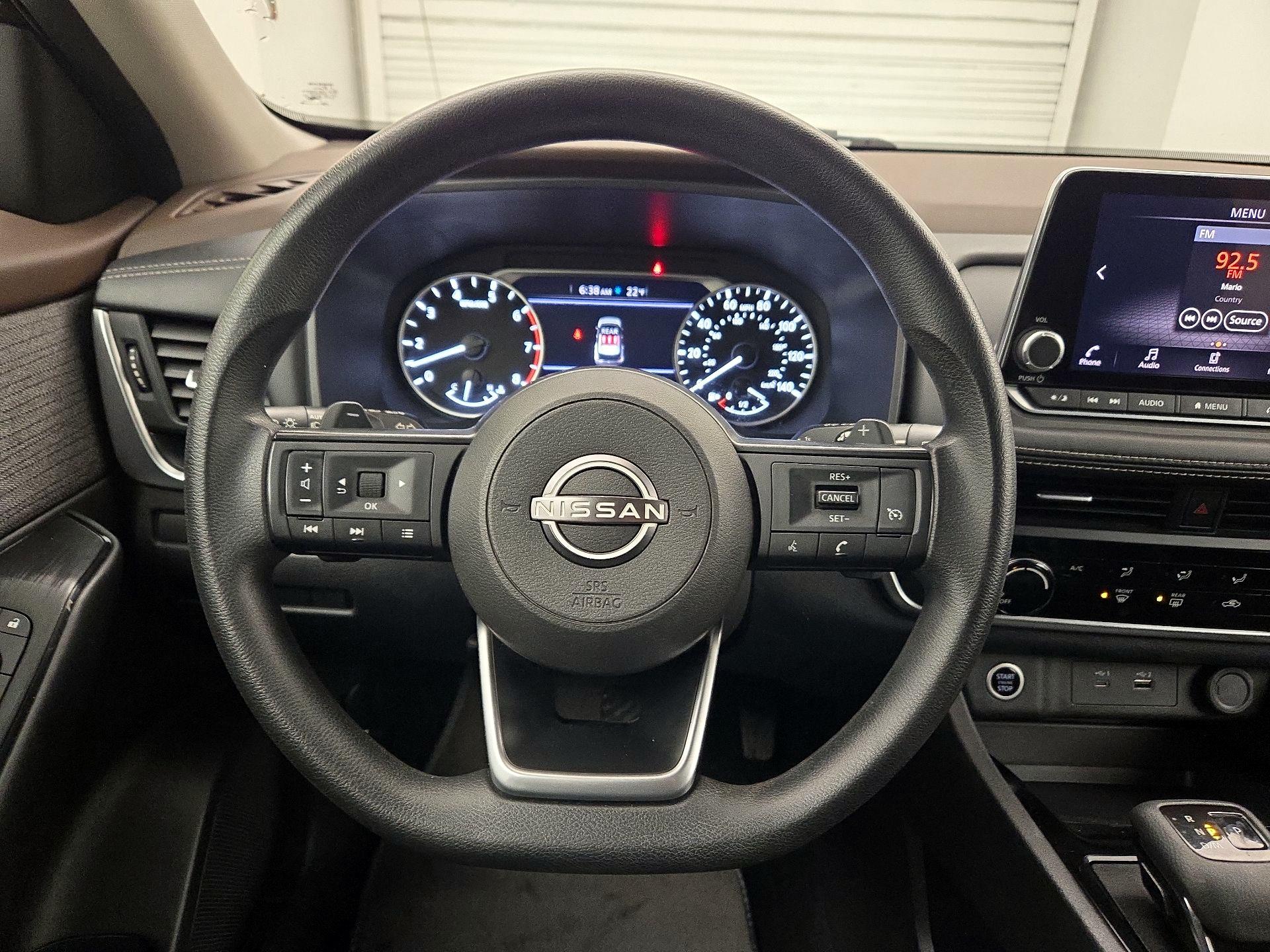 Thumbnail: 2023 Nissan Rogue - 10