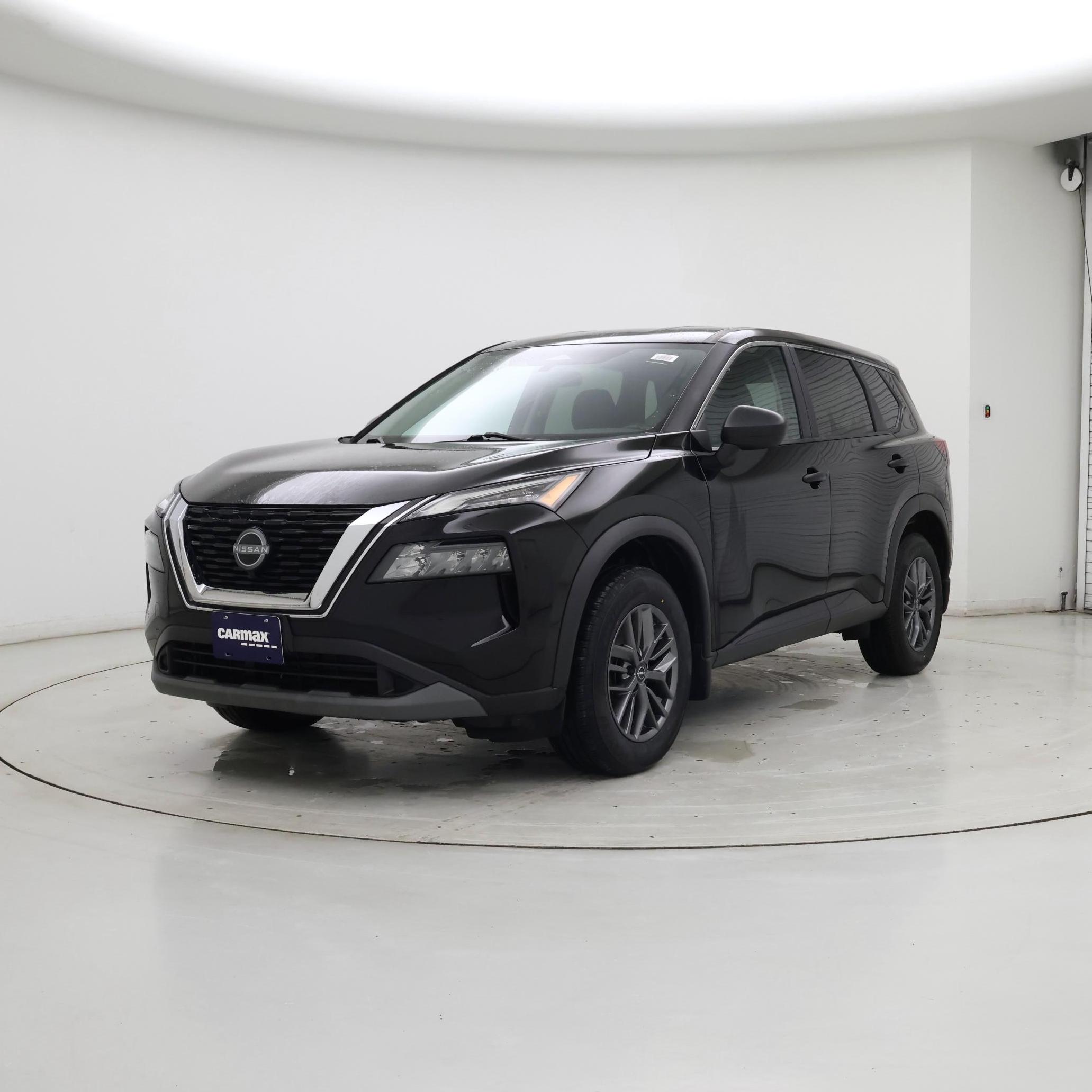 Thumbnail: 2023 Nissan Rogue - 4
