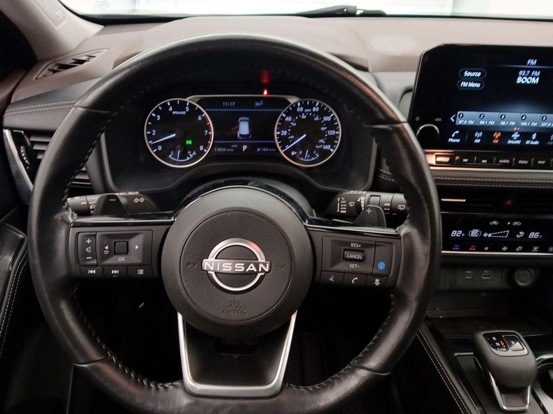 Thumbnail: 2022 Nissan Rogue - 10