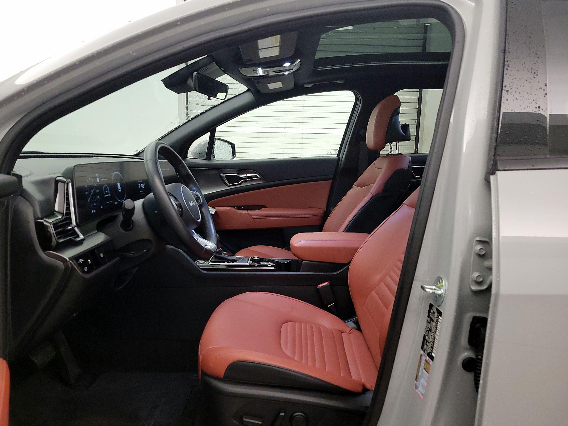 Thumbnail: 2023 Kia Sportage - 11