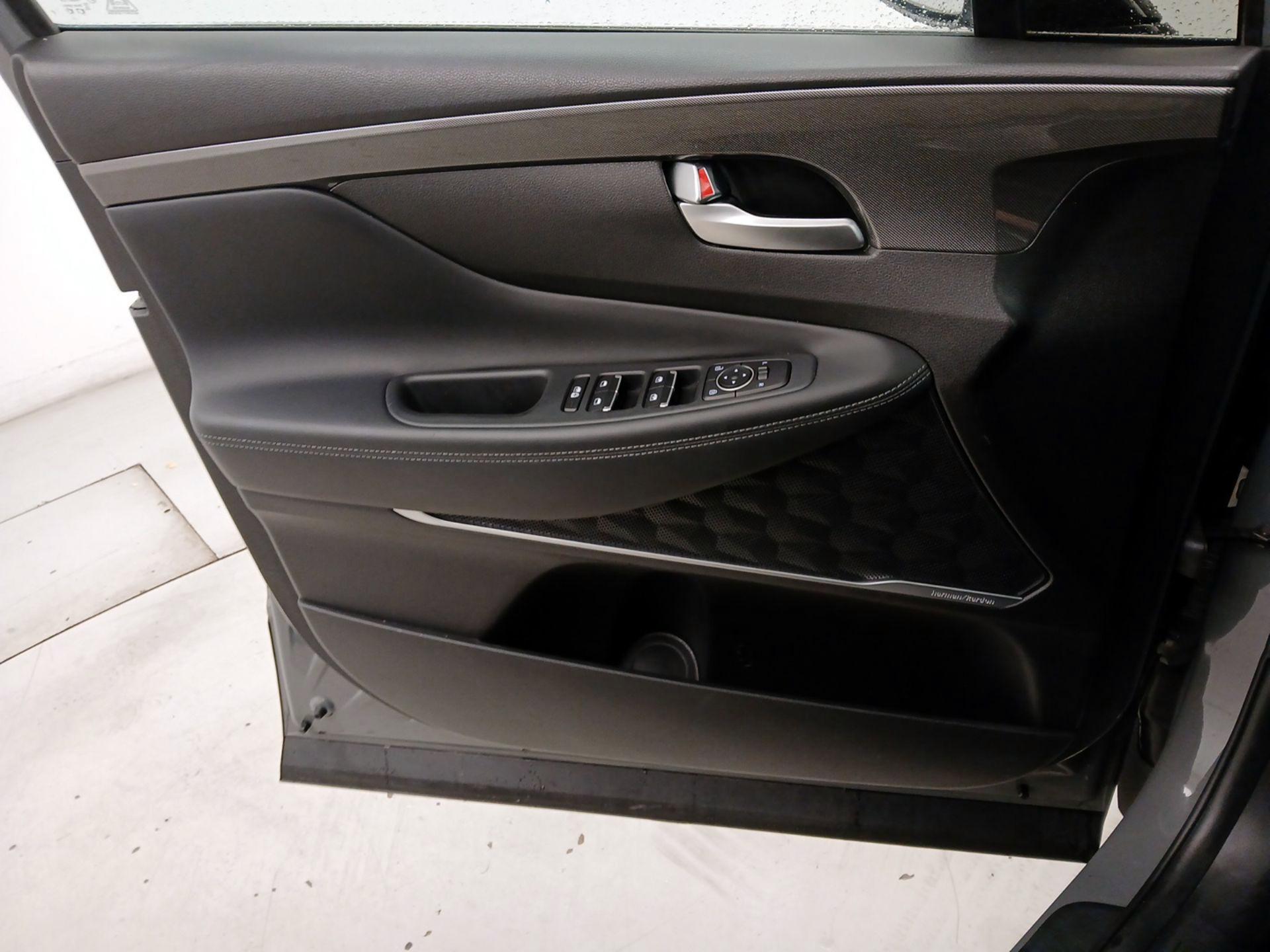 Thumbnail: 2023 Hyundai Santa Fe - 12