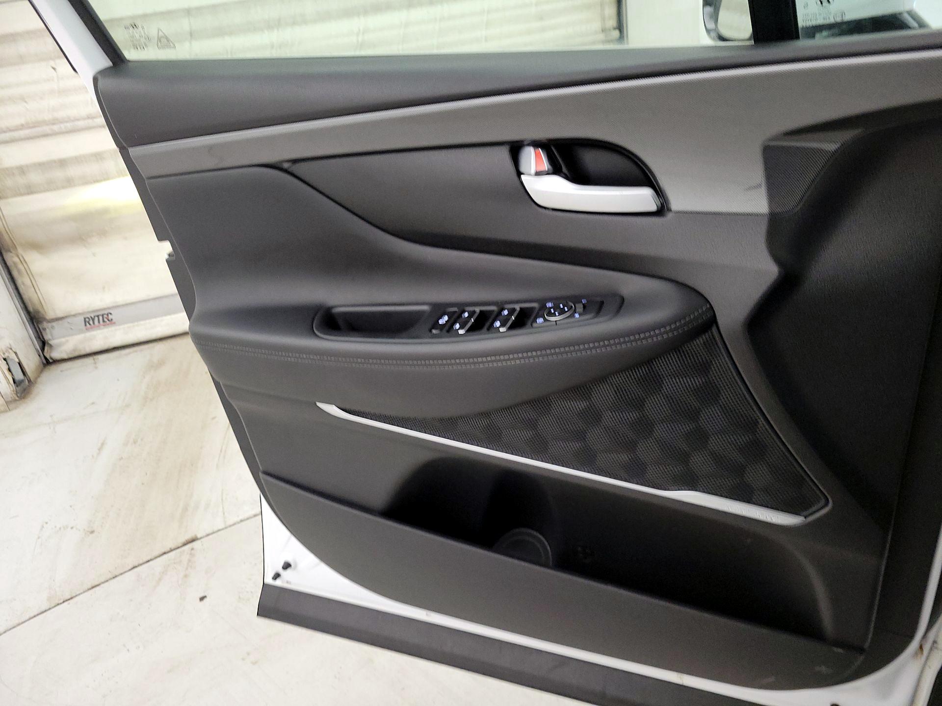 Thumbnail: 2023 Hyundai Santa Fe - 12