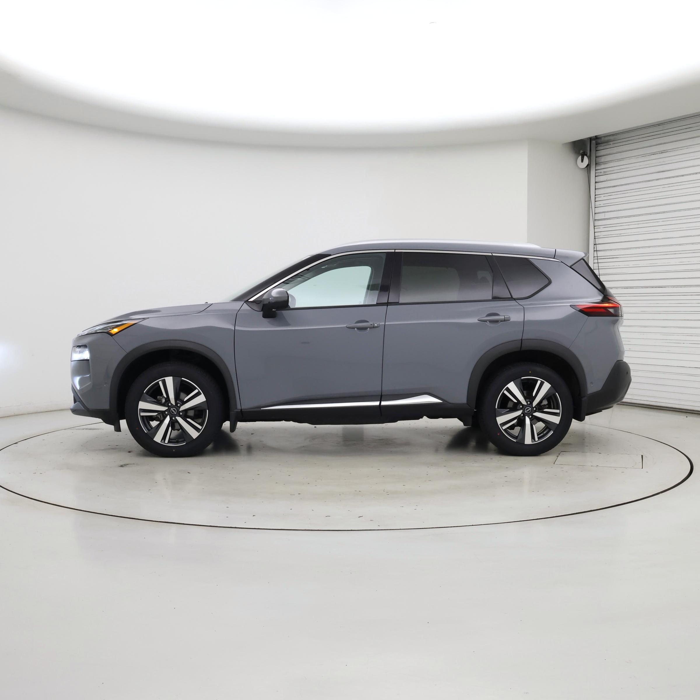 Thumbnail: 2023 Nissan Rogue - 3