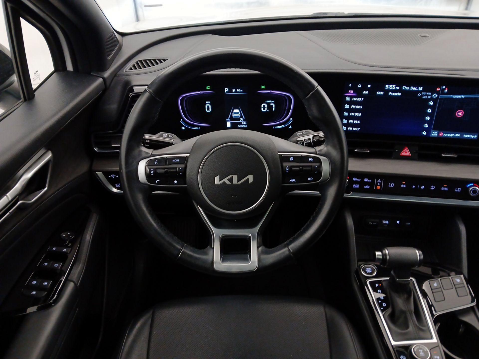 Thumbnail: 2023 Kia Sportage - 10