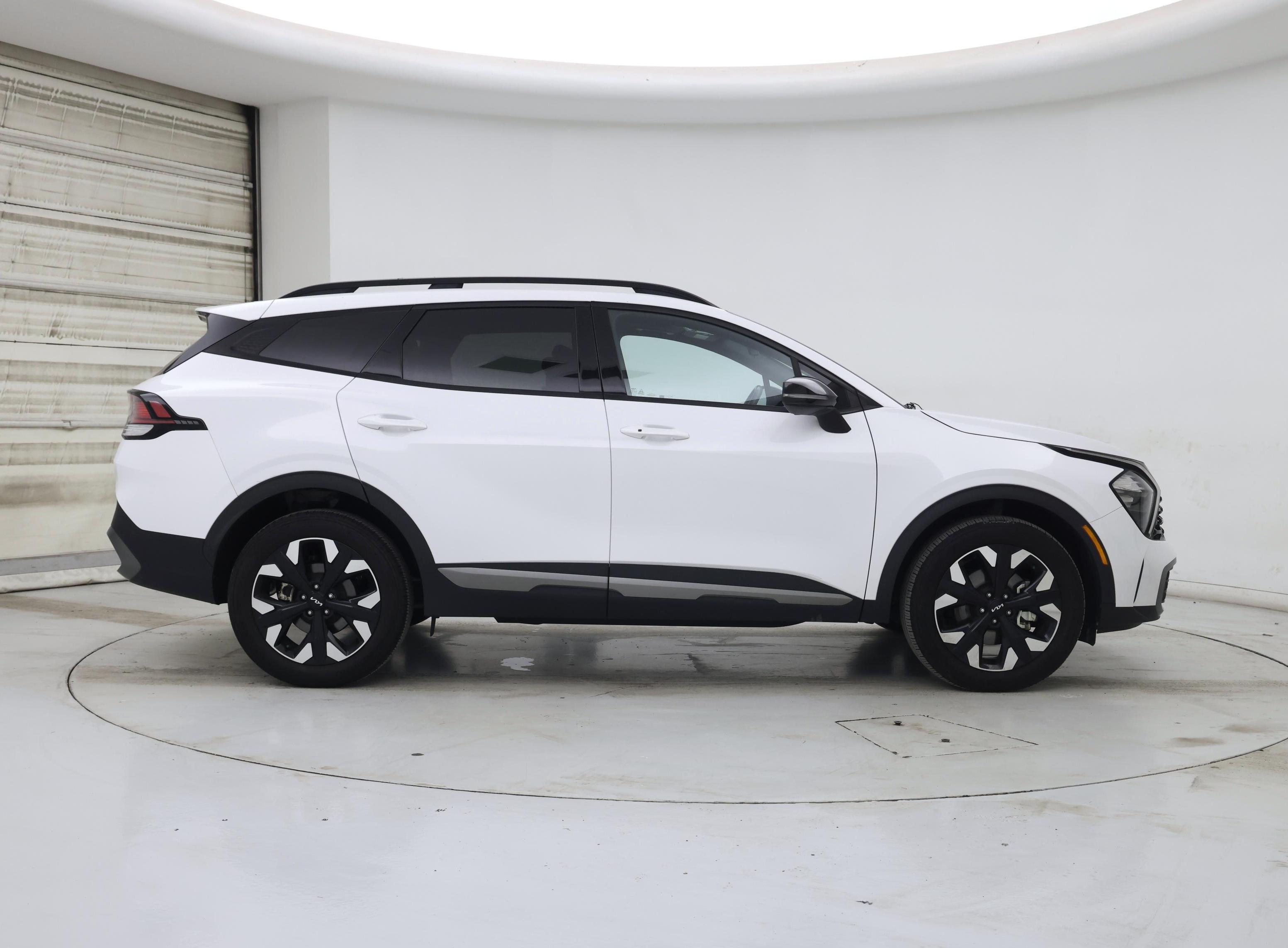 Thumbnail: 2023 Kia Sportage - 7