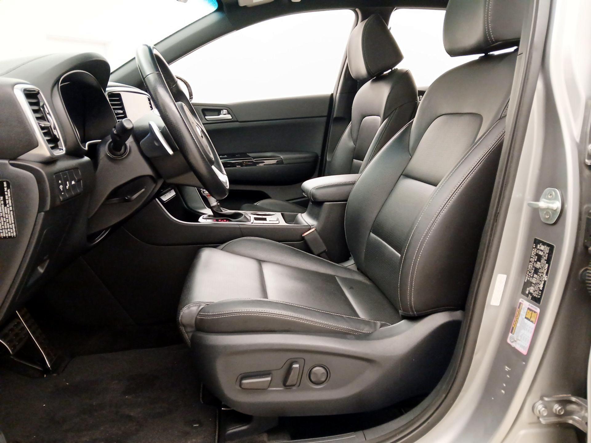 Thumbnail: 2022 Kia Sportage - 11