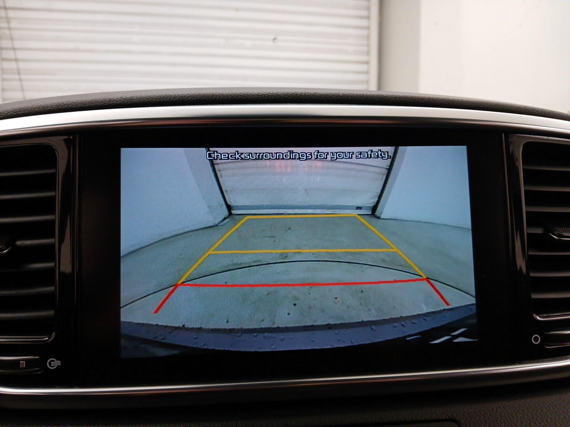 Thumbnail: 2022 Kia Sportage - 14