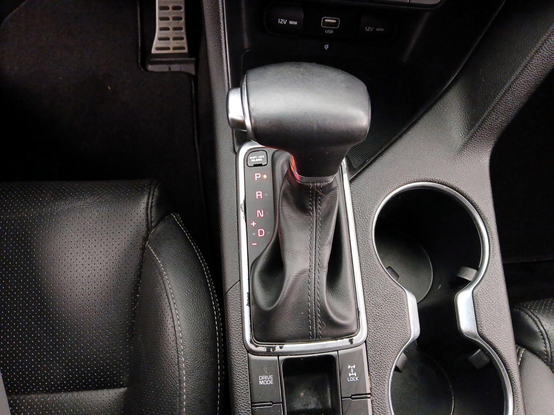 Thumbnail: 2022 Kia Sportage - 17