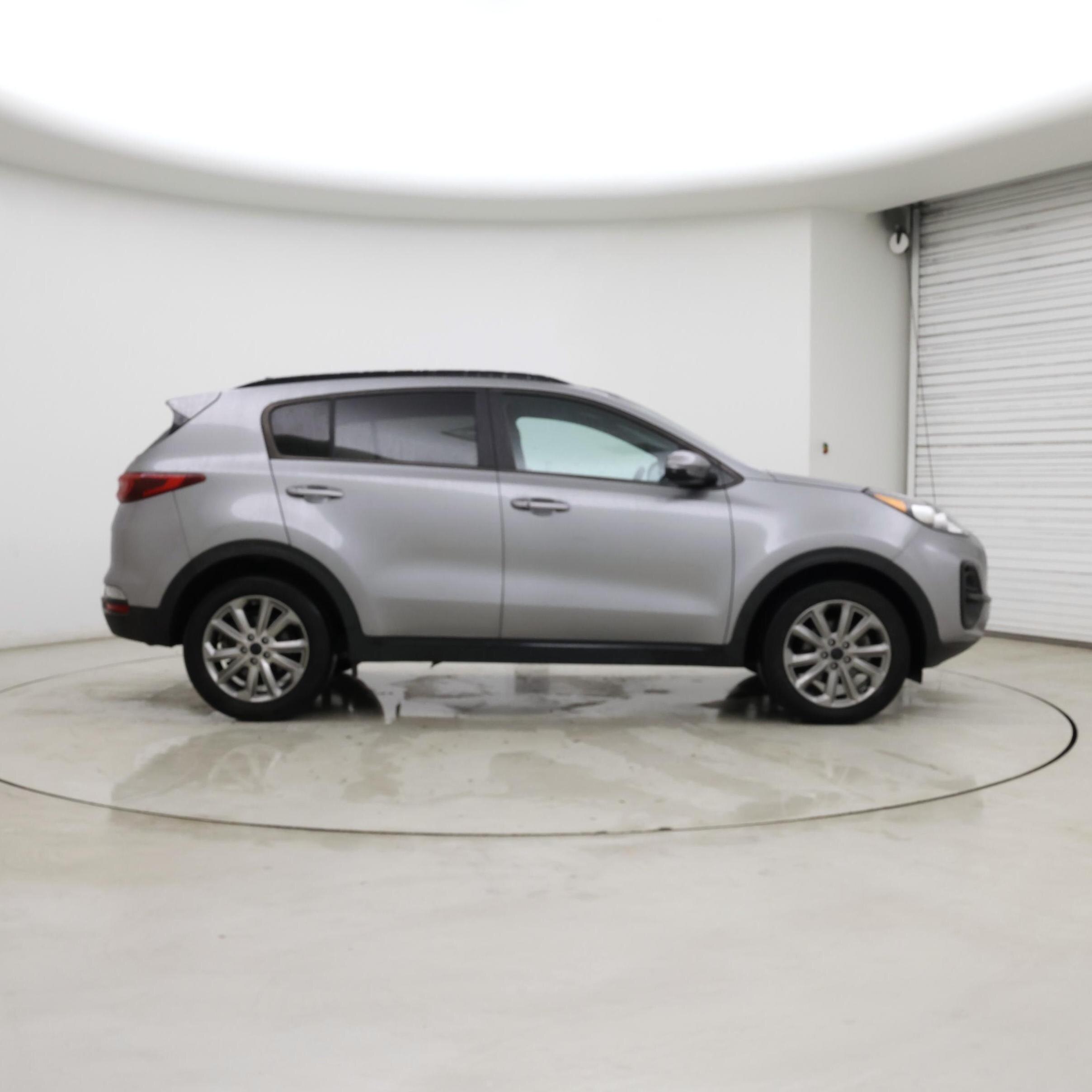 Thumbnail: 2022 Kia Sportage - 7