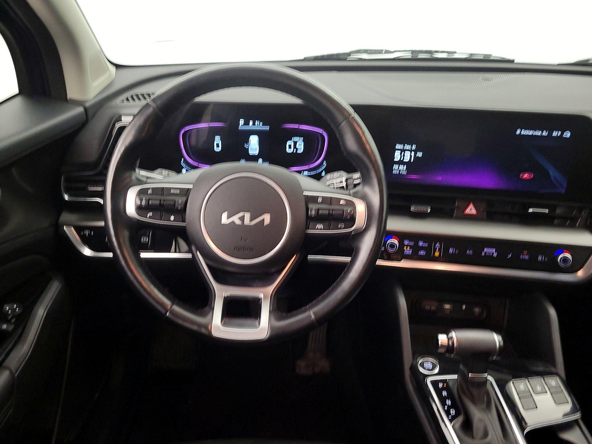 Thumbnail: 2023 Kia Sportage - 10