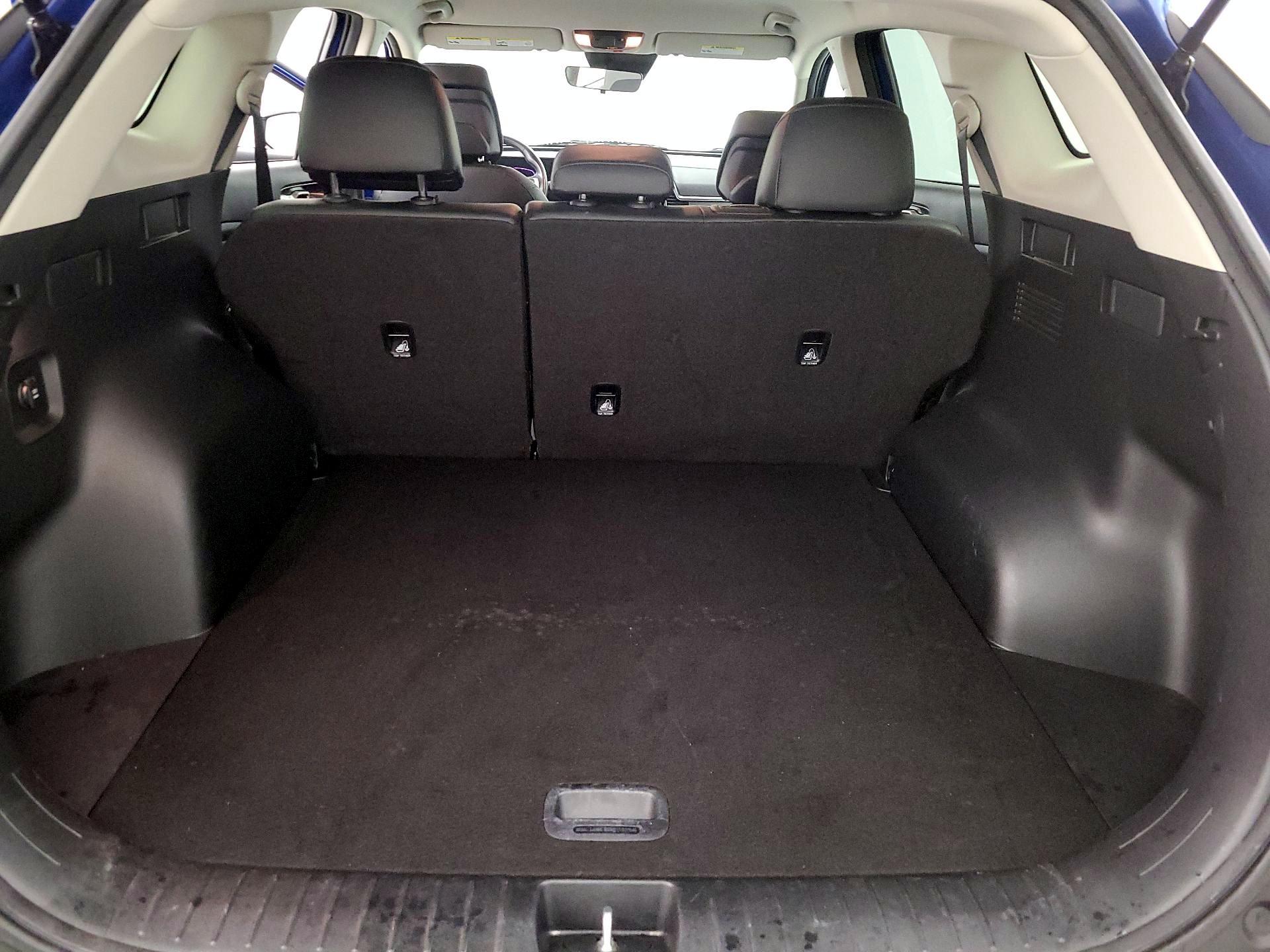 Thumbnail: 2023 Kia Sportage - 20