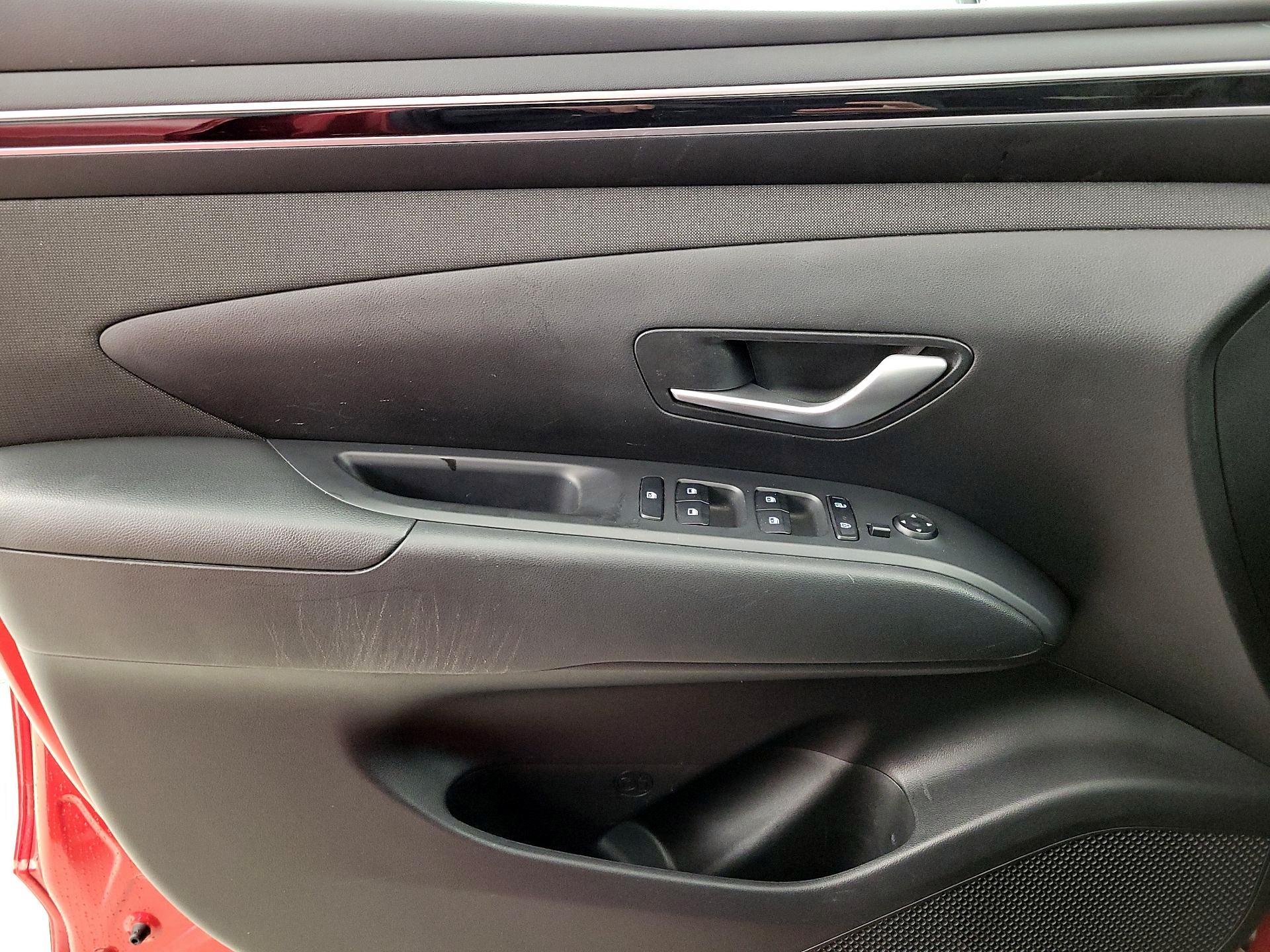 Thumbnail: 2023 Hyundai Tucson - 12