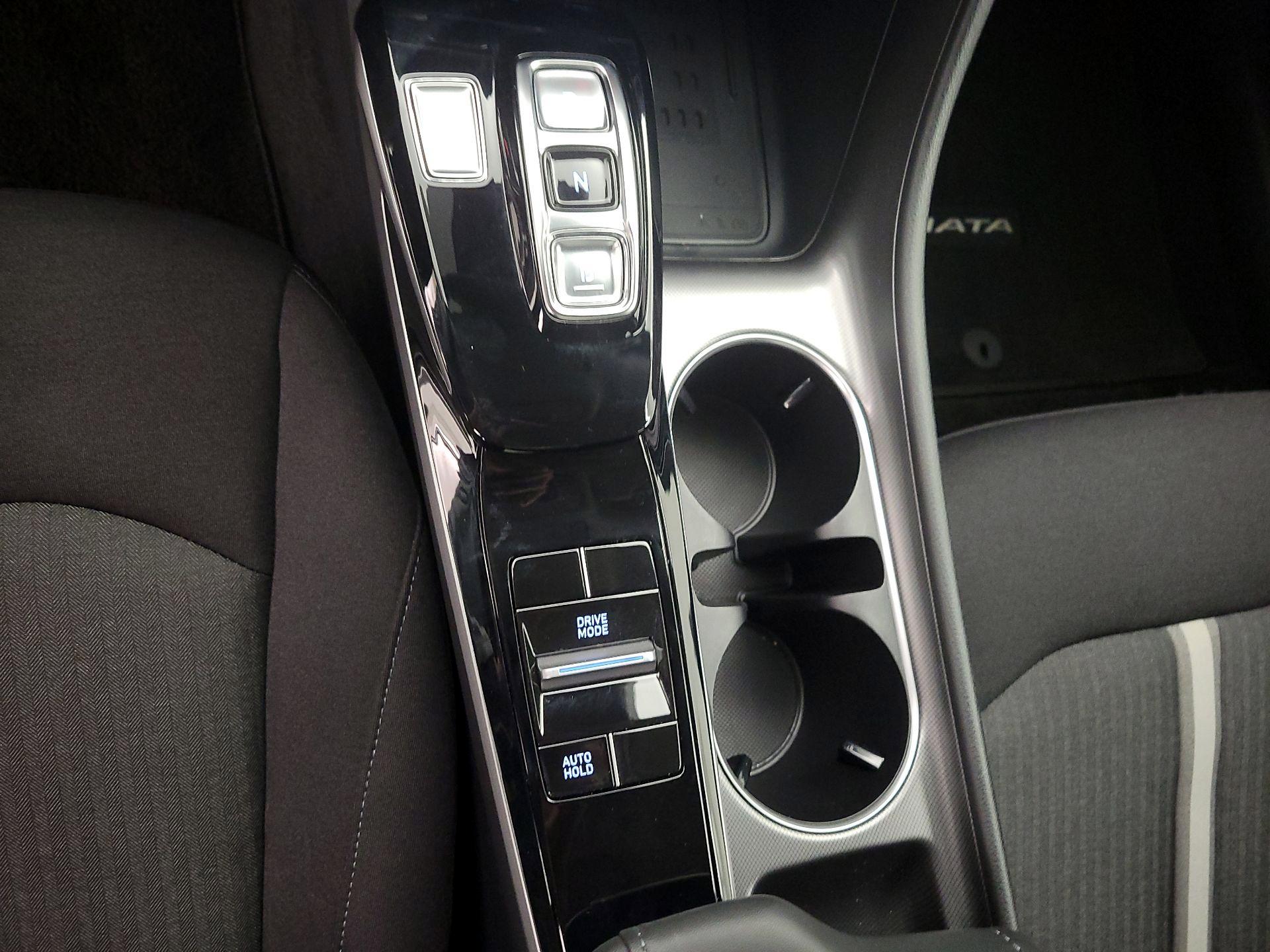 Thumbnail: 2023 Hyundai Sonata - 17