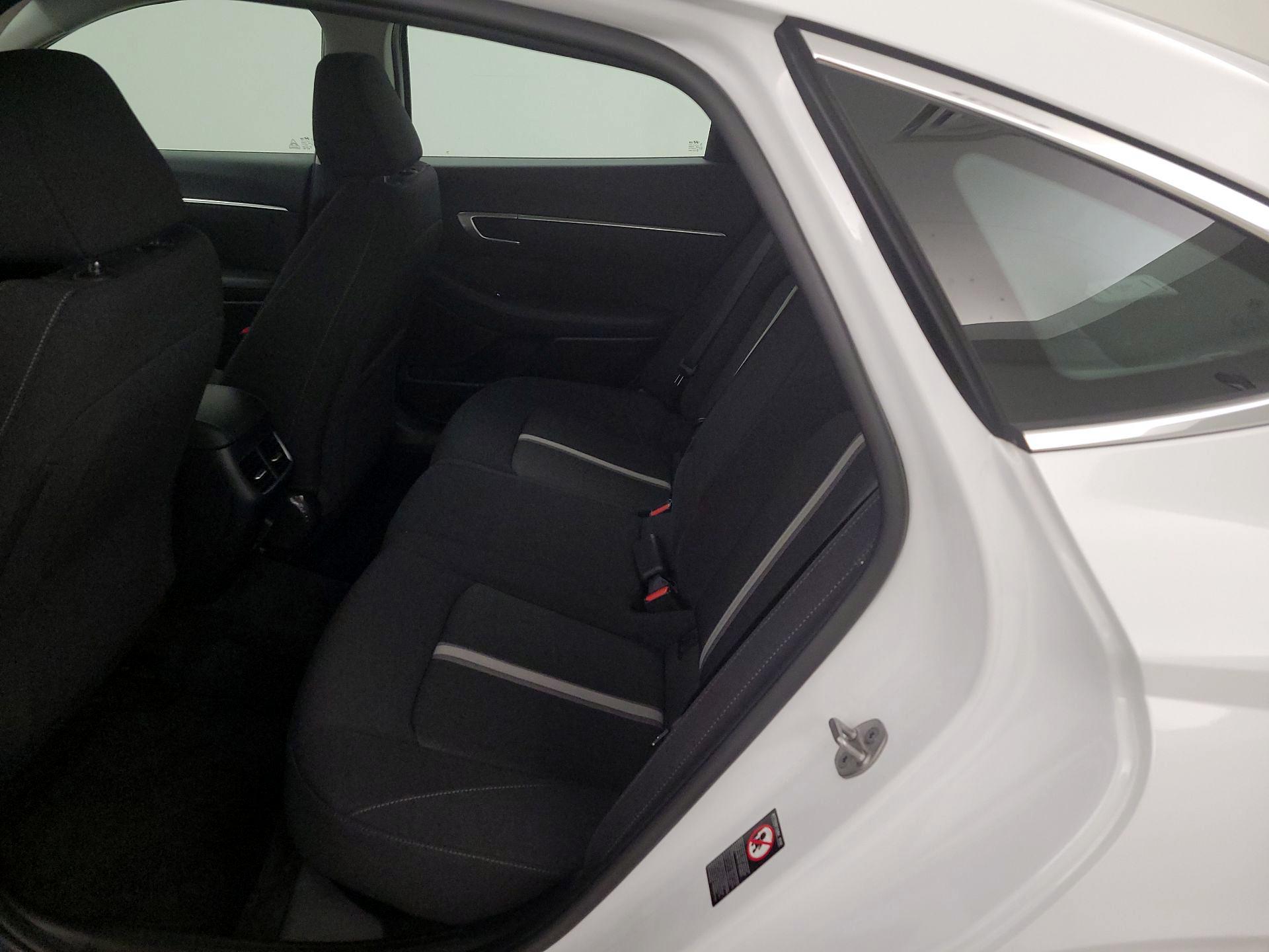 Thumbnail: 2023 Hyundai Sonata - 19