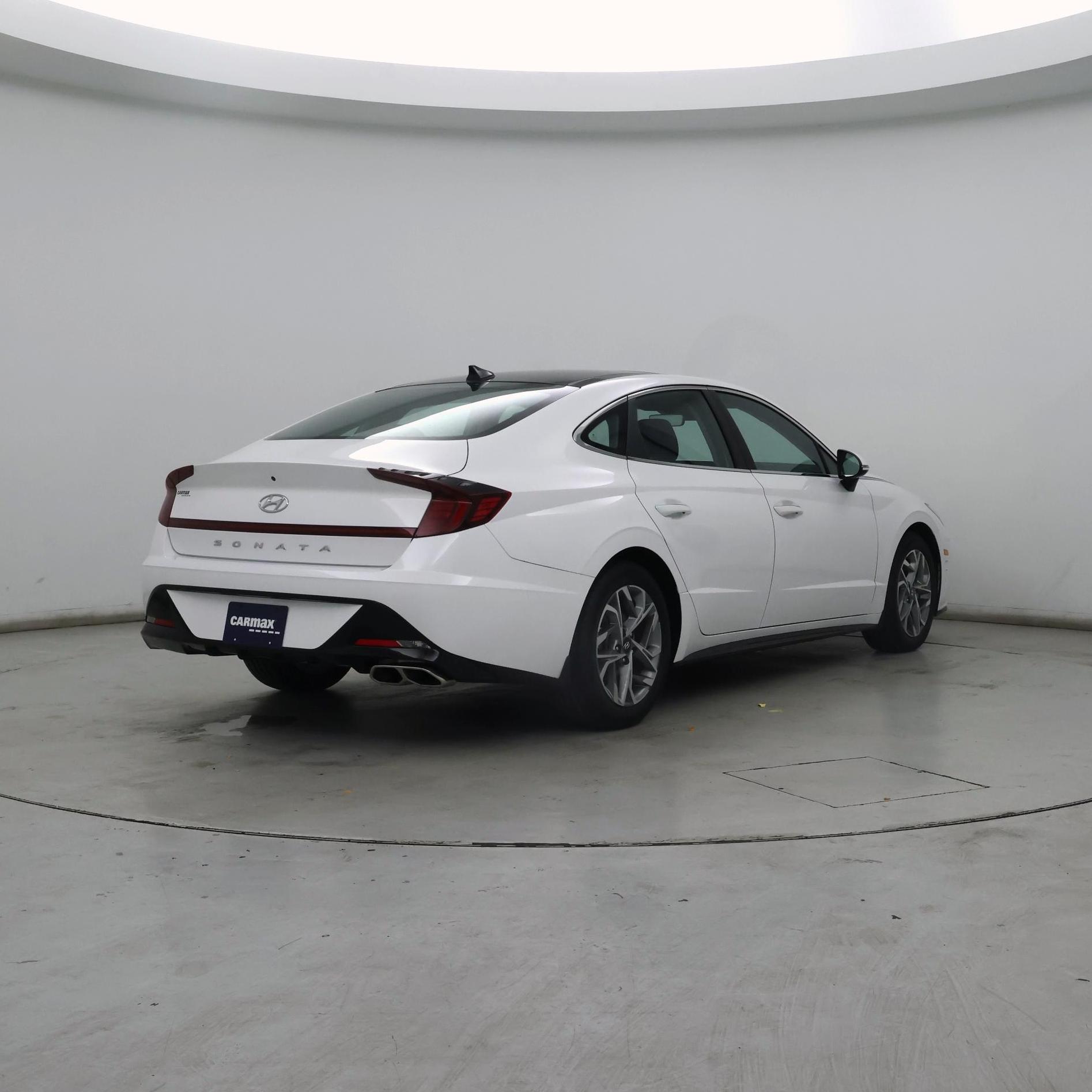 Thumbnail: 2023 Hyundai Sonata - 8