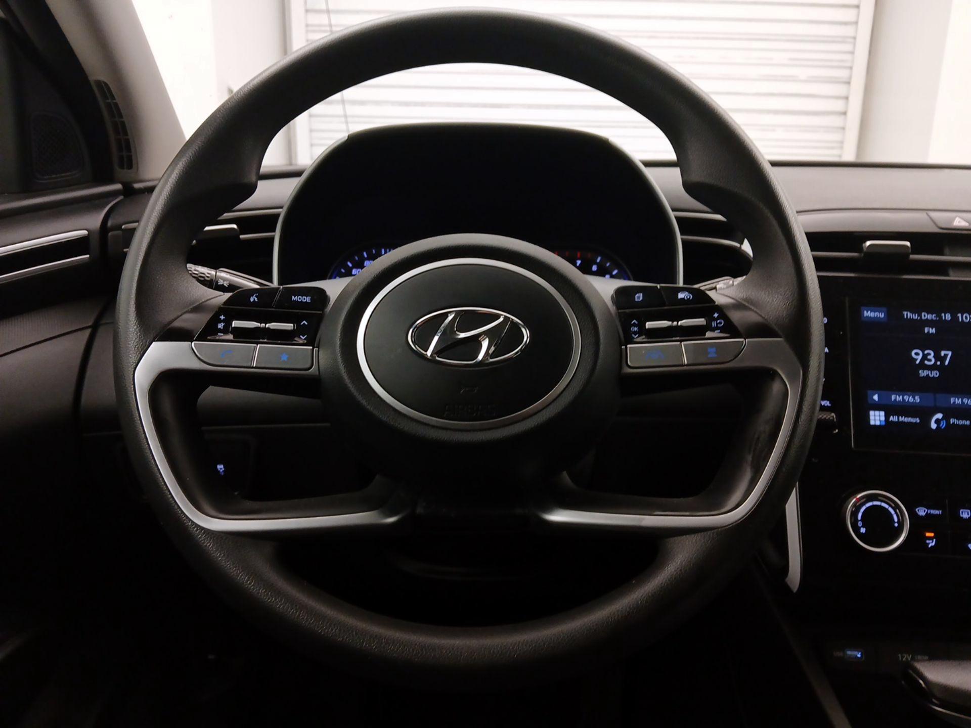 Thumbnail: 2023 Hyundai Tucson - 10