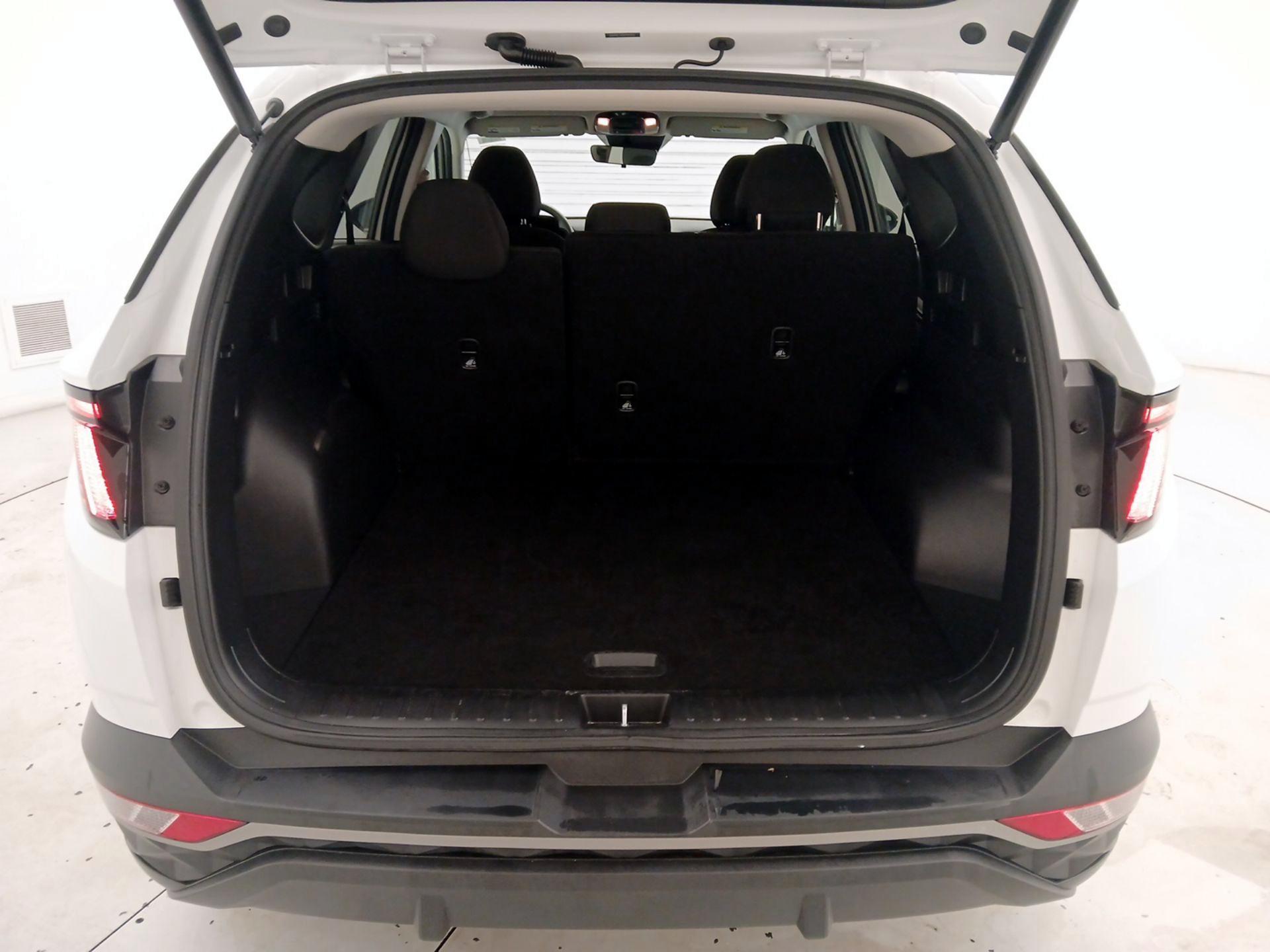 Thumbnail: 2023 Hyundai Tucson - 20