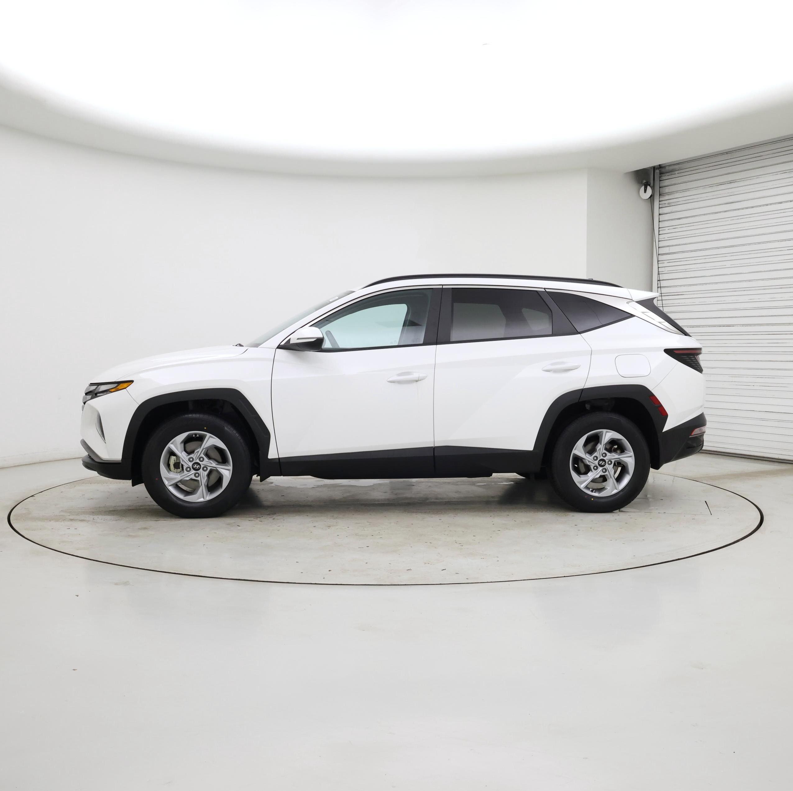 Thumbnail: 2023 Hyundai Tucson - 3