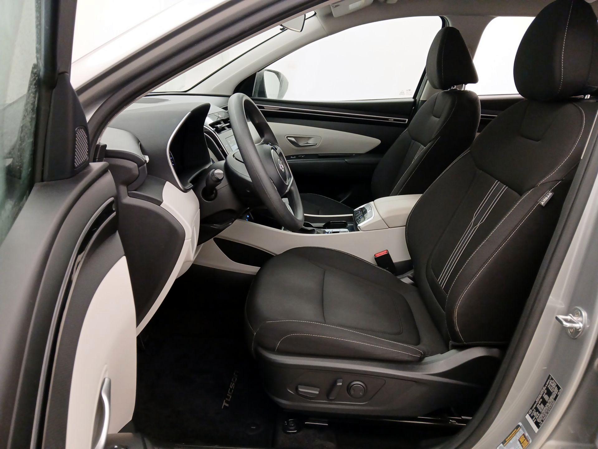 Thumbnail: 2023 Hyundai Tucson - 11