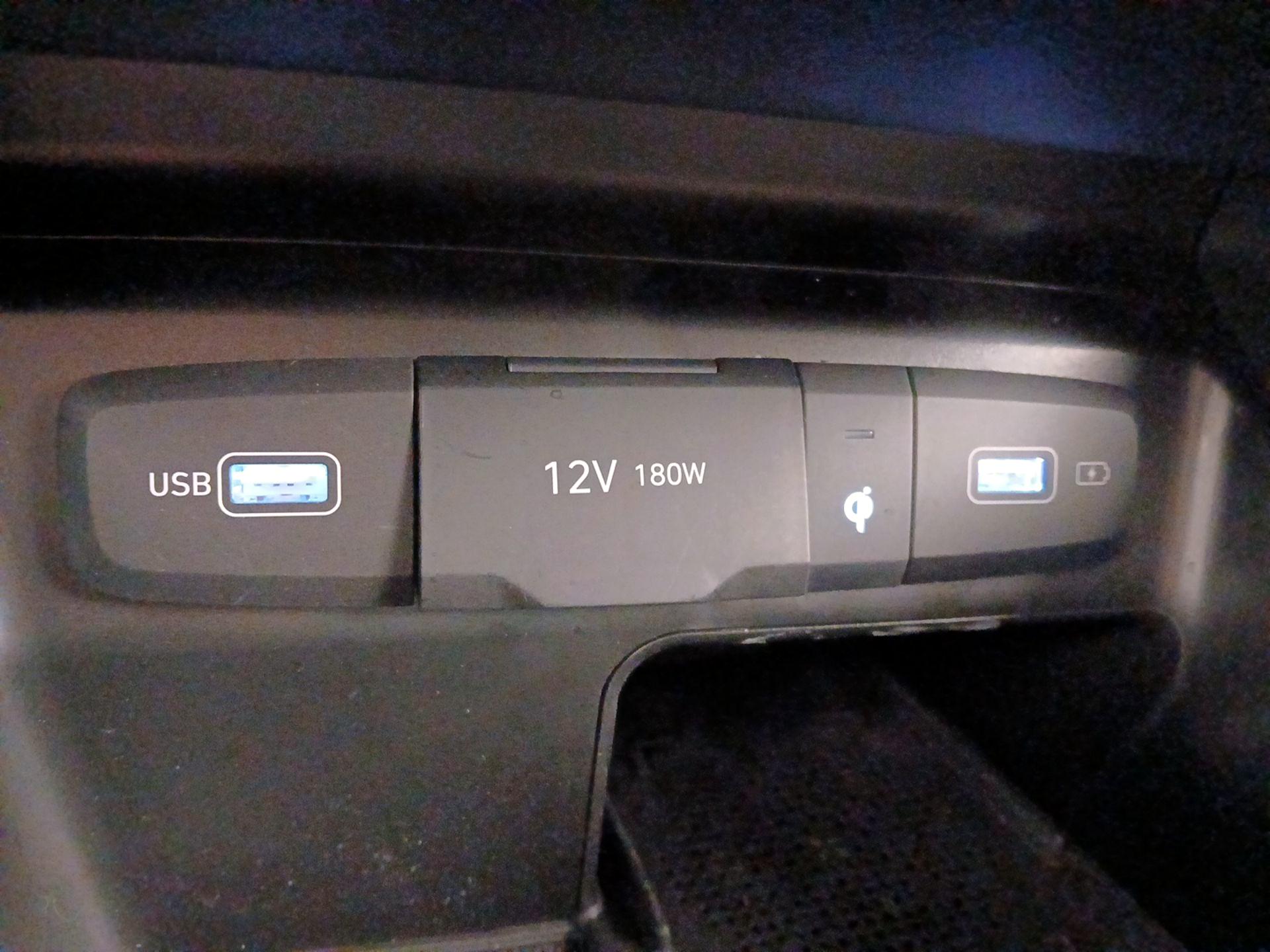 Thumbnail: 2023 Hyundai Tucson - 18