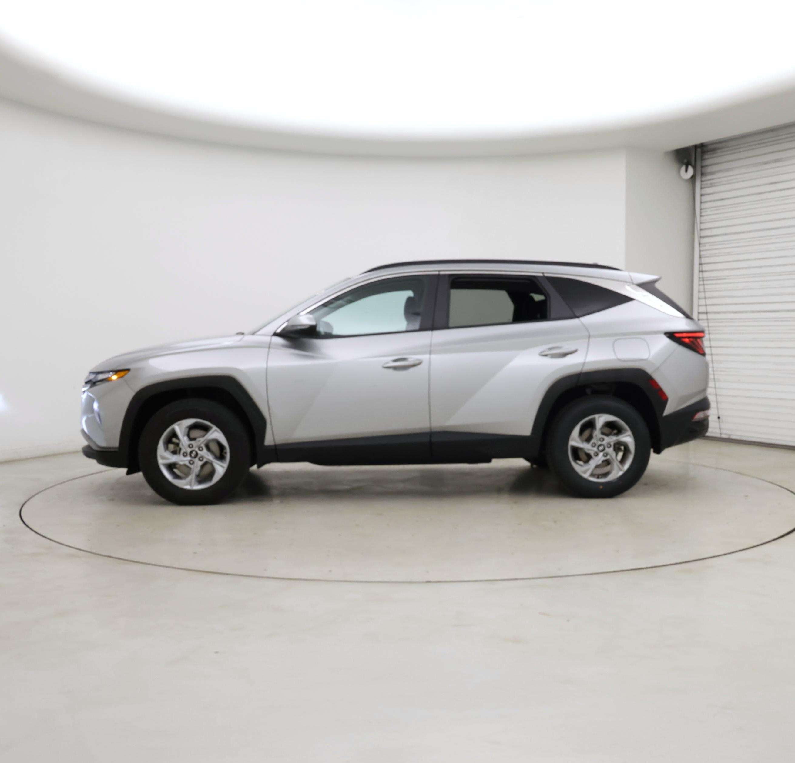 Thumbnail: 2023 Hyundai Tucson - 3