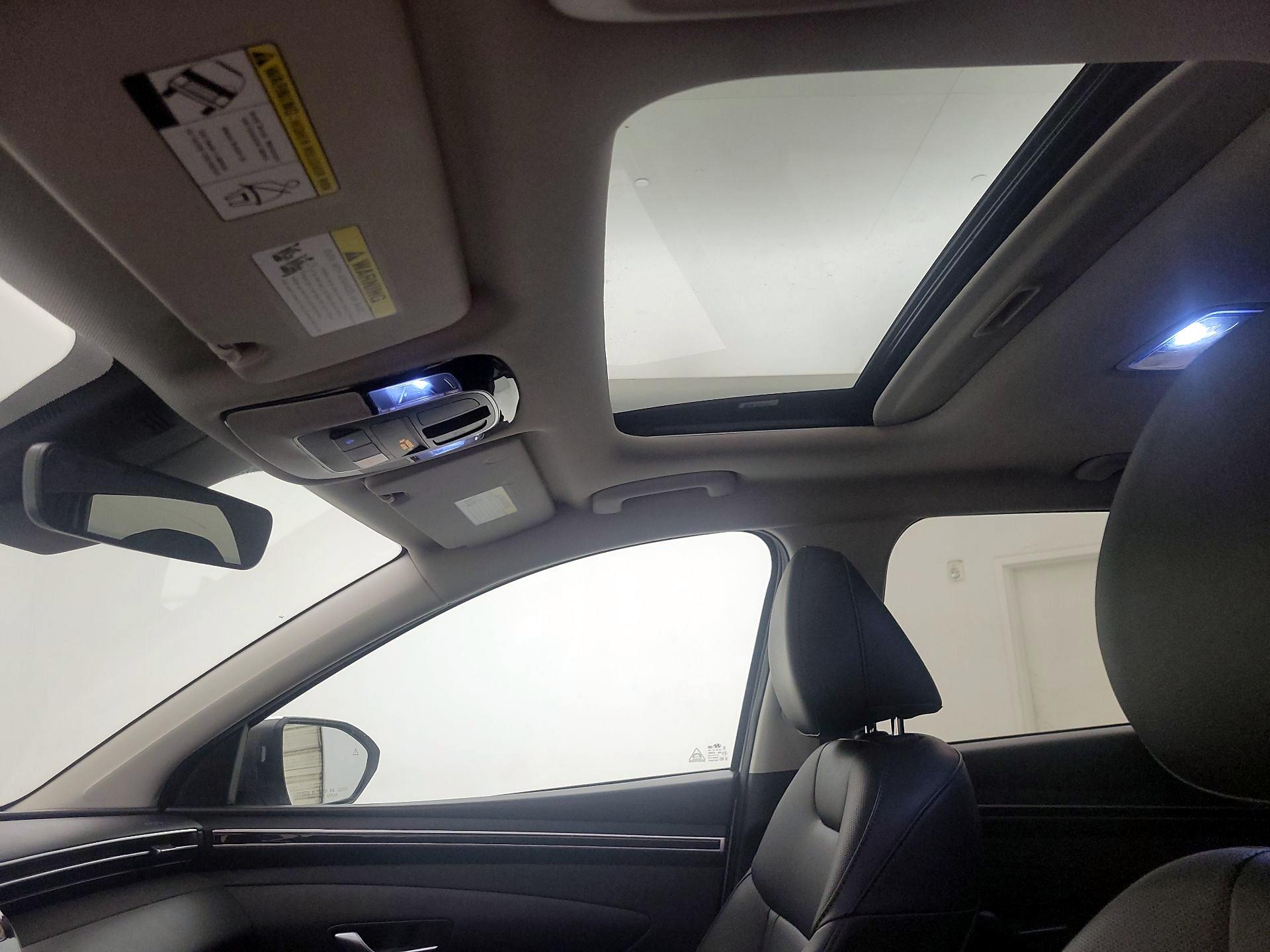 Thumbnail: 2023 Hyundai Tucson - 19