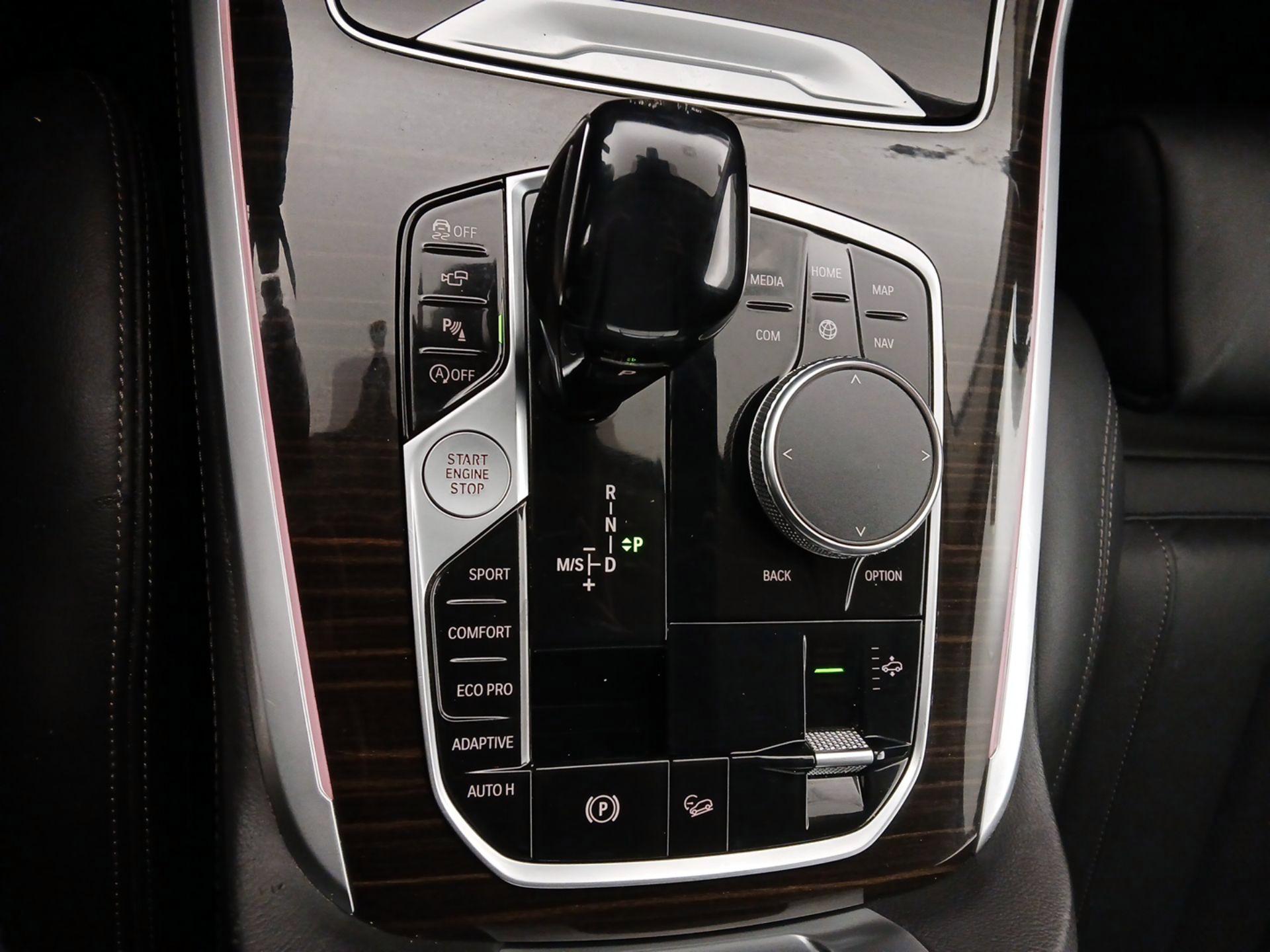 Thumbnail: 2020 BMW X7 - 18