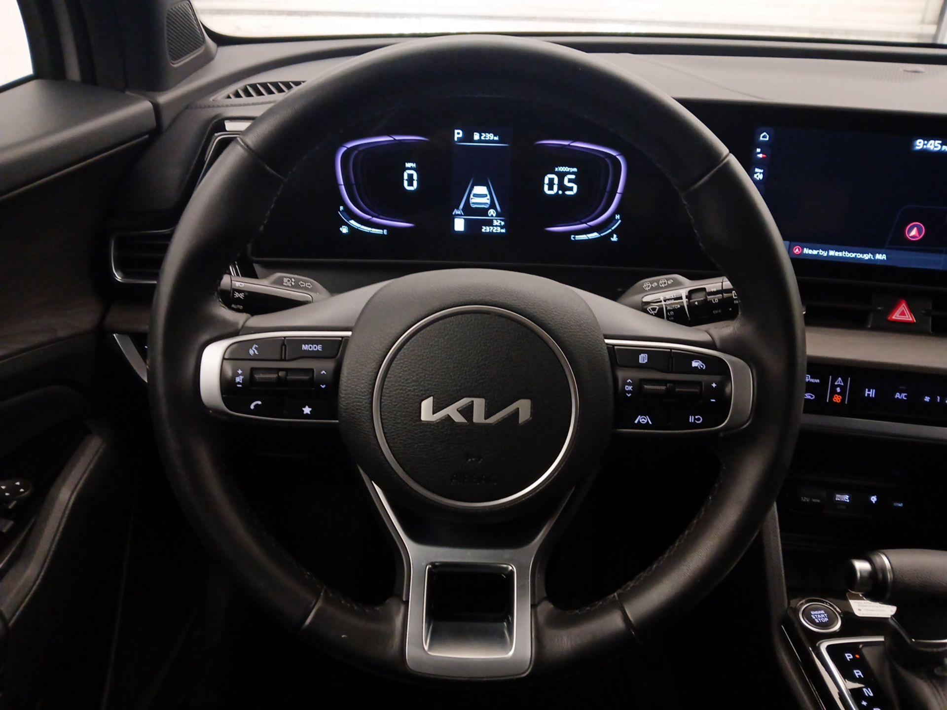 Thumbnail: 2023 Kia Sportage - 10