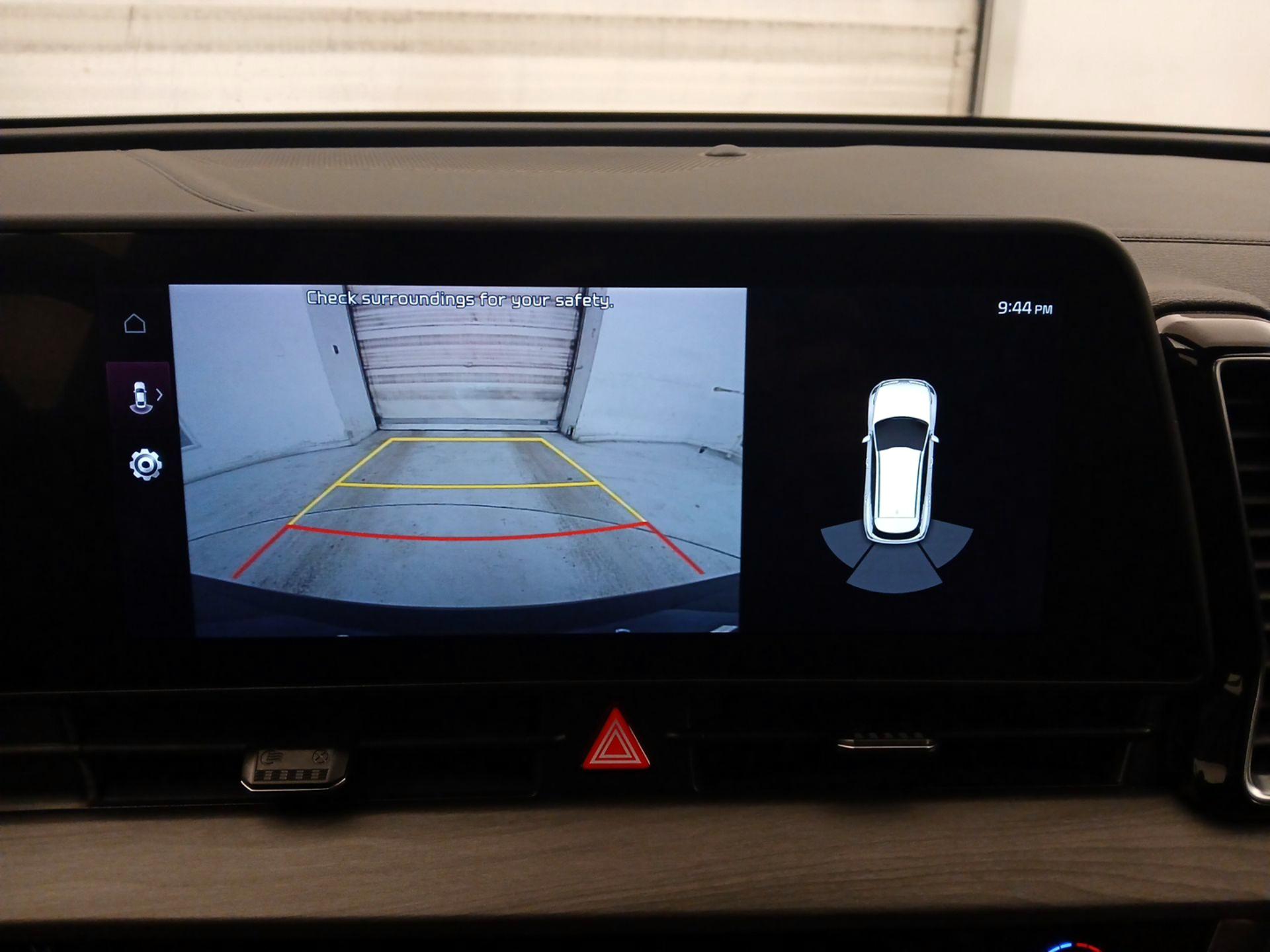 Thumbnail: 2023 Kia Sportage - 15