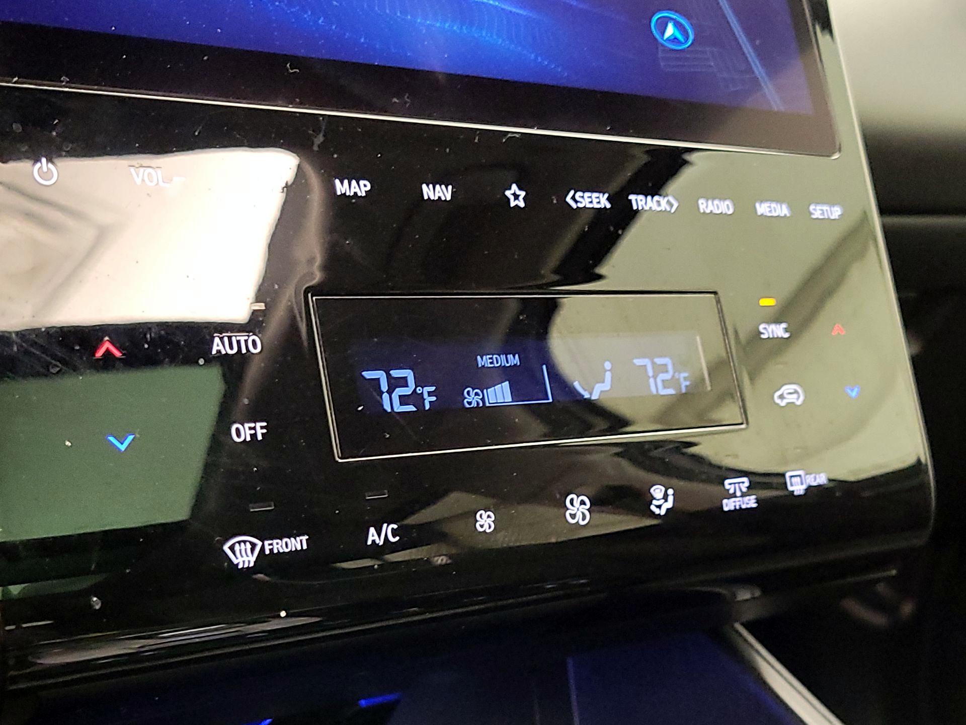 Thumbnail: 2023 Hyundai Tucson - 16