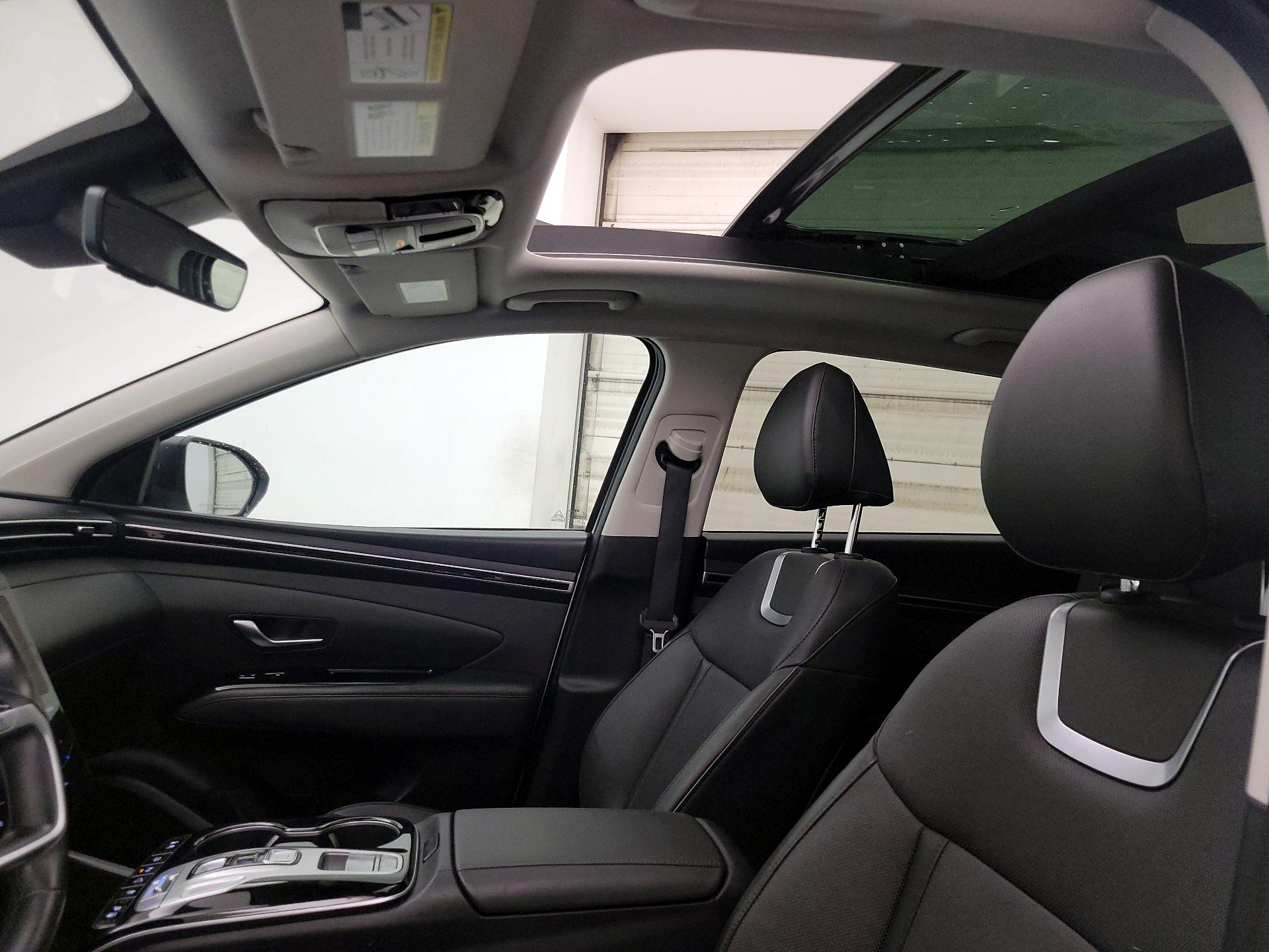 Thumbnail: 2023 Hyundai Tucson - 19