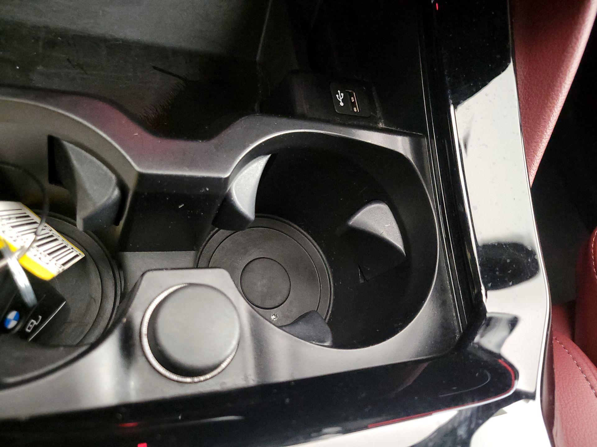 Thumbnail: 2022 BMW X4 - 19